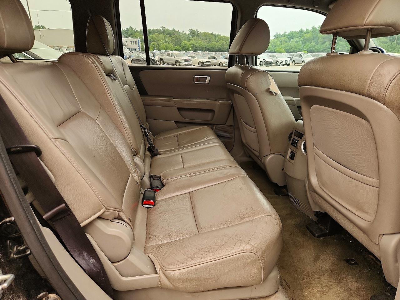 2015 Hond Pilot Черный vin: 5FNYF4H75FB078102