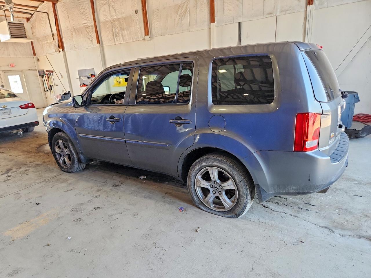 2012 Honda Pilot Exln Gray vin: 5FNYF4H76CB005607