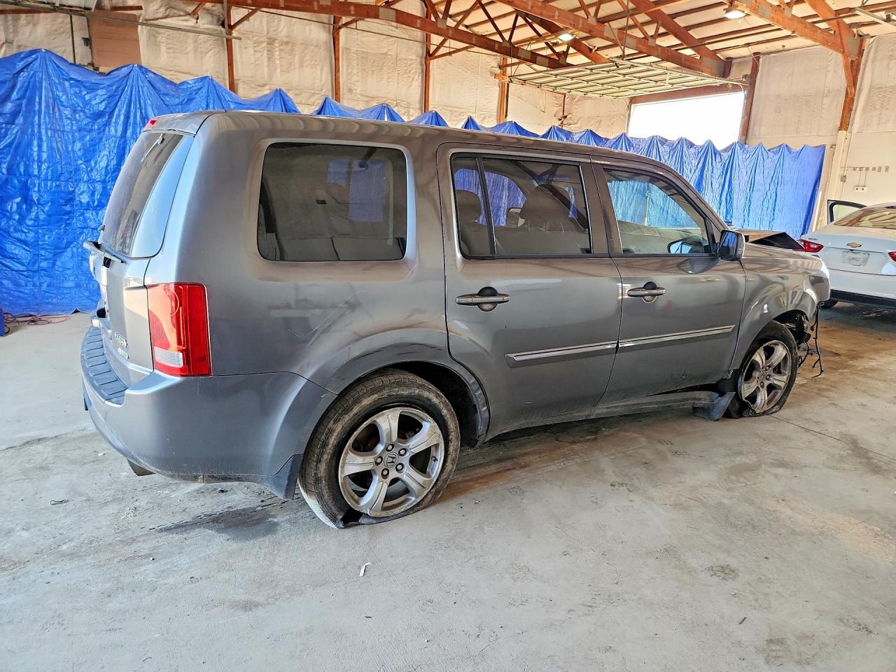 2012 Honda Pilot Exln Gray vin: 5FNYF4H76CB005607