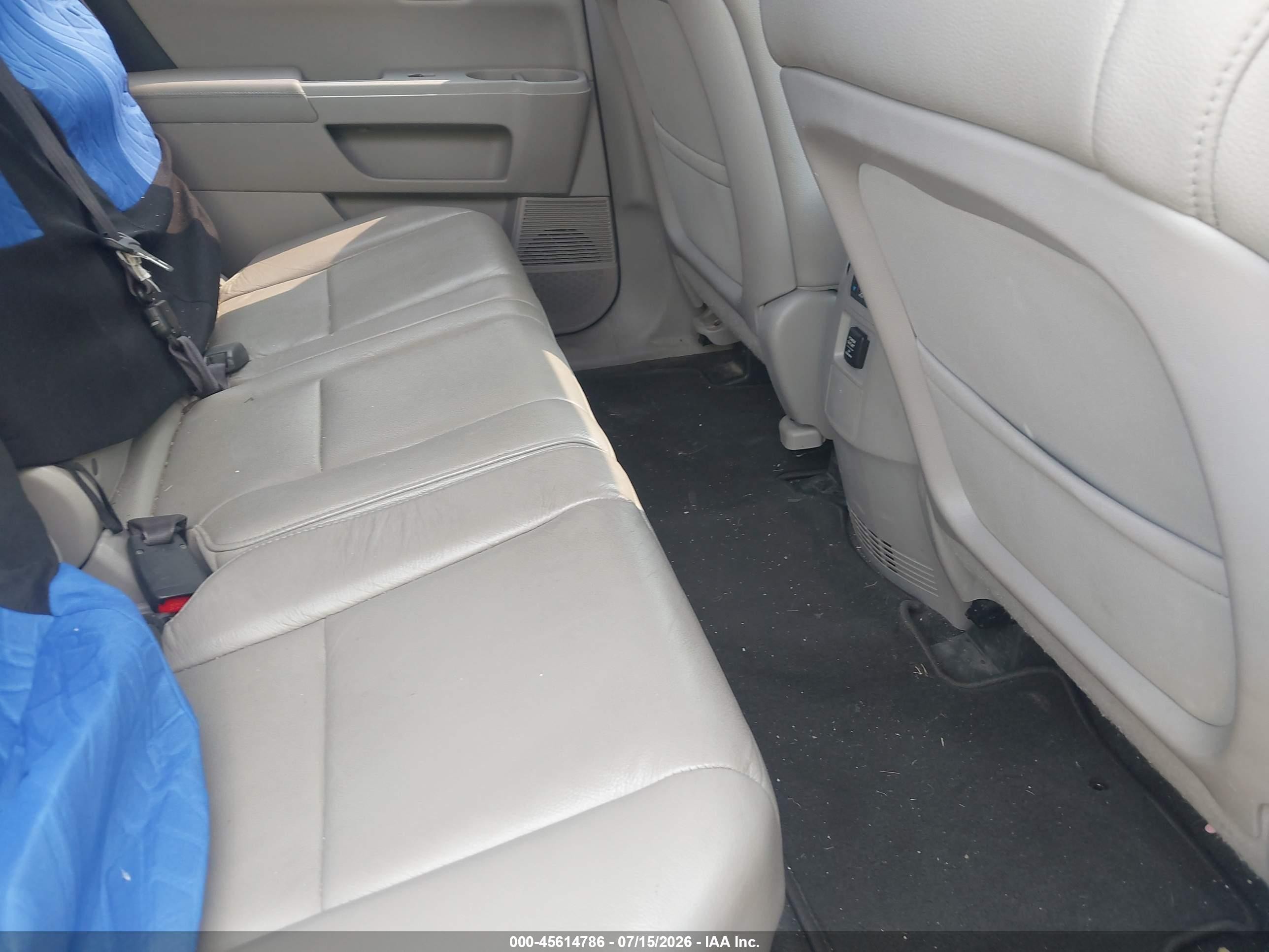 2012 Honda Pilot Ex-l White vin: 5FNYF4H76CB052653