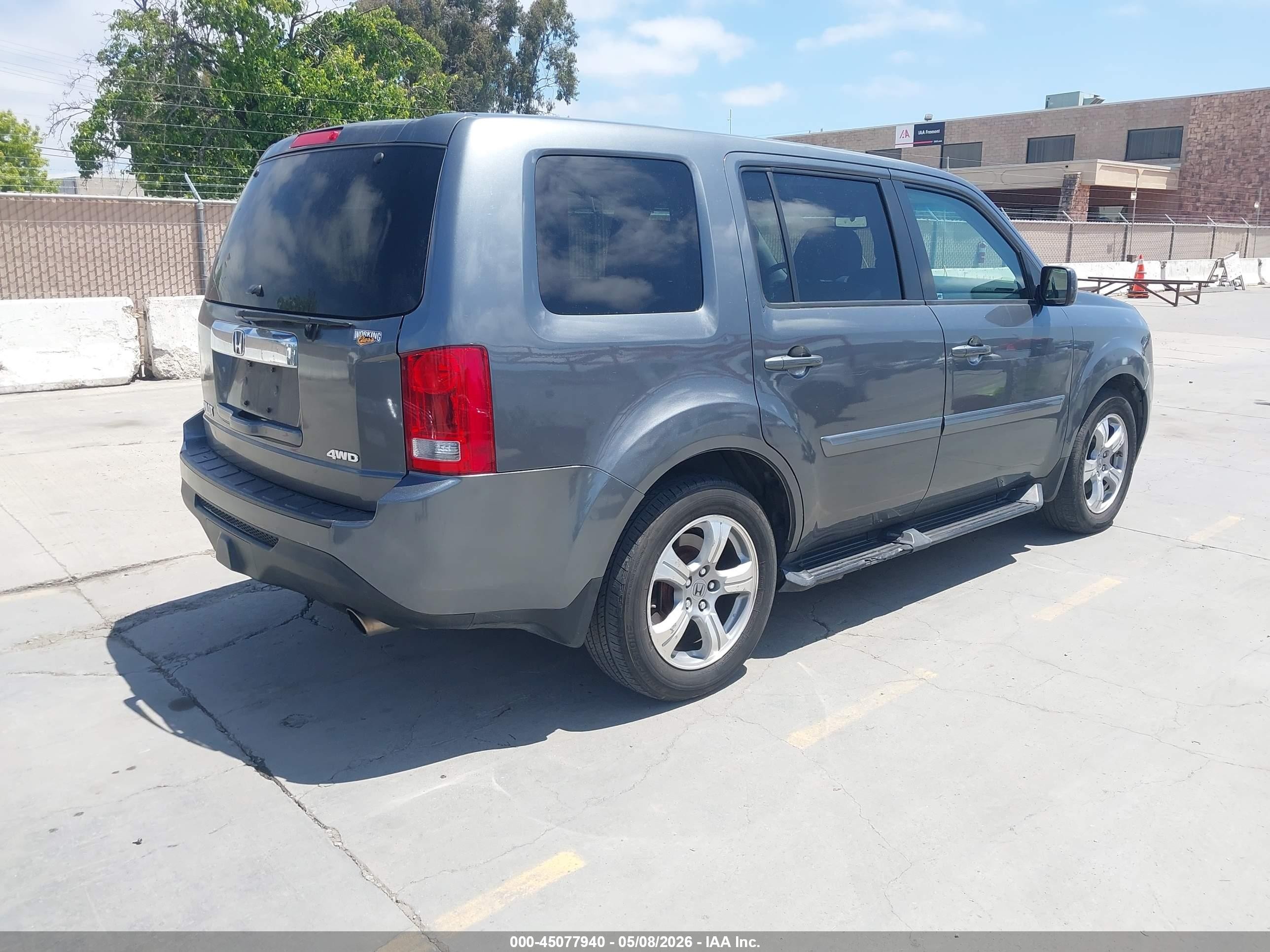 2013 Honda Pilot Ex-l Gray vin: 5FNYF4H76DB062486