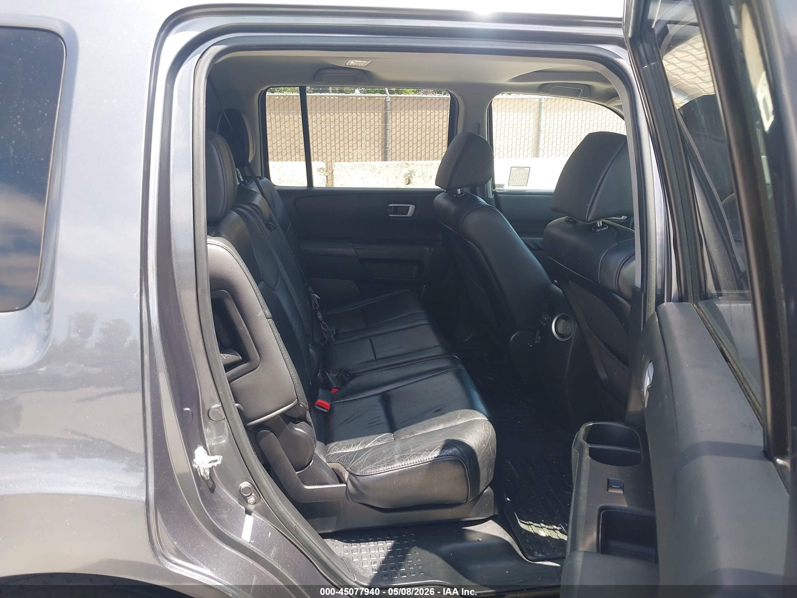 2013 Honda Pilot Ex-l Gray vin: 5FNYF4H76DB062486