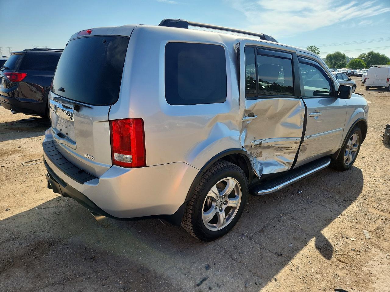 2014 Honda Pilot Exln Silver vin: 5FNYF4H76EB057564