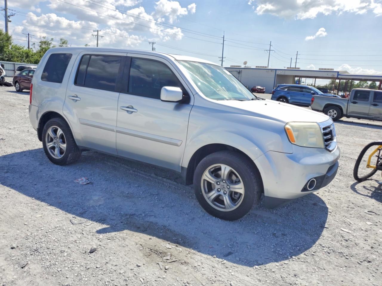 2013 Honda Pilot Exln Silver vin: 5FNYF4H77DB085629