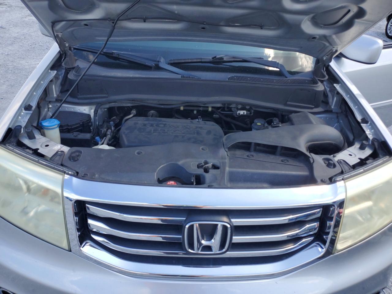 2013 Honda Pilot Exln Silver vin: 5FNYF4H77DB085629