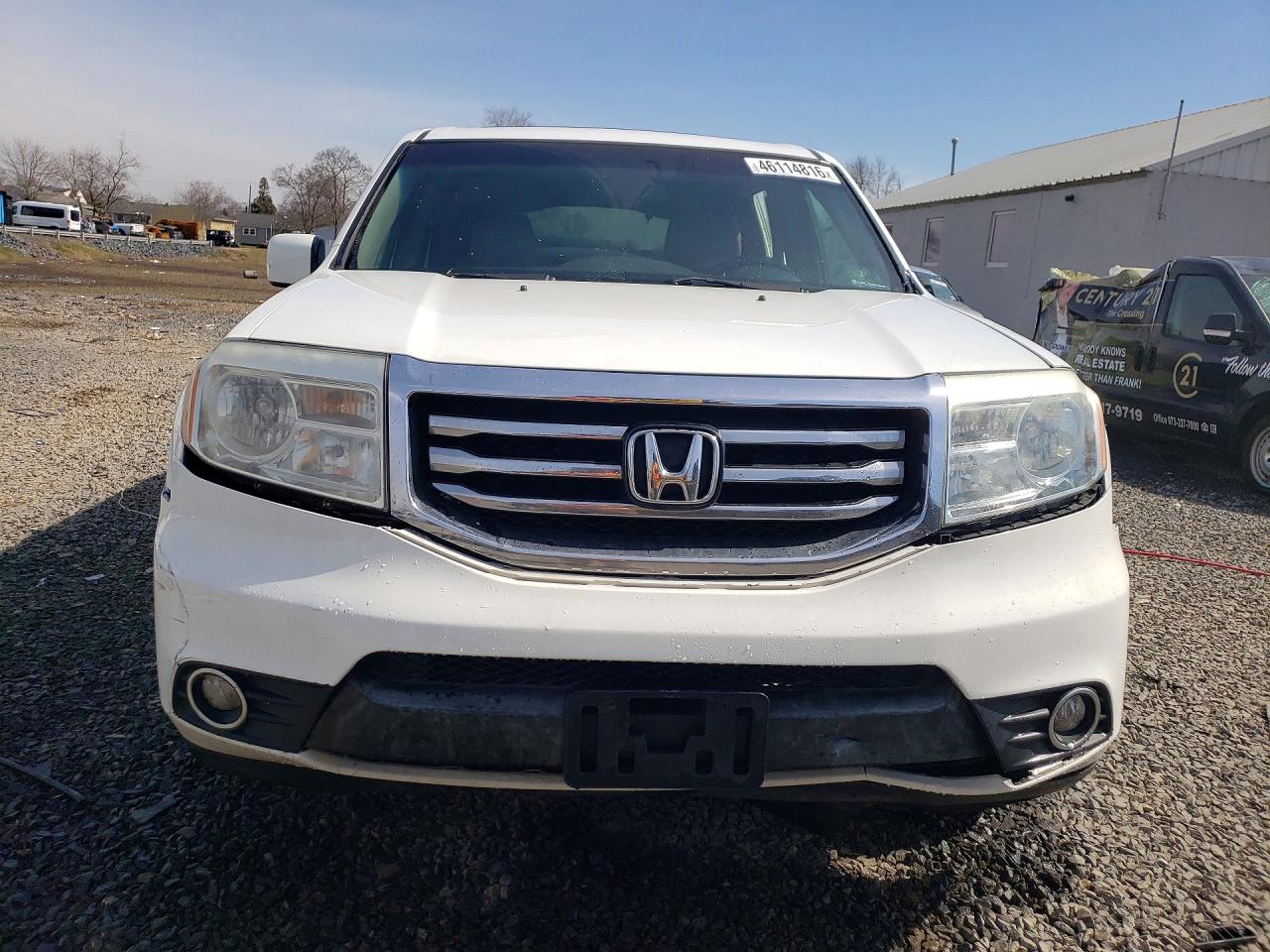 2015 Honda Pilot Exln White vin: 5FNYF4H77FB009220