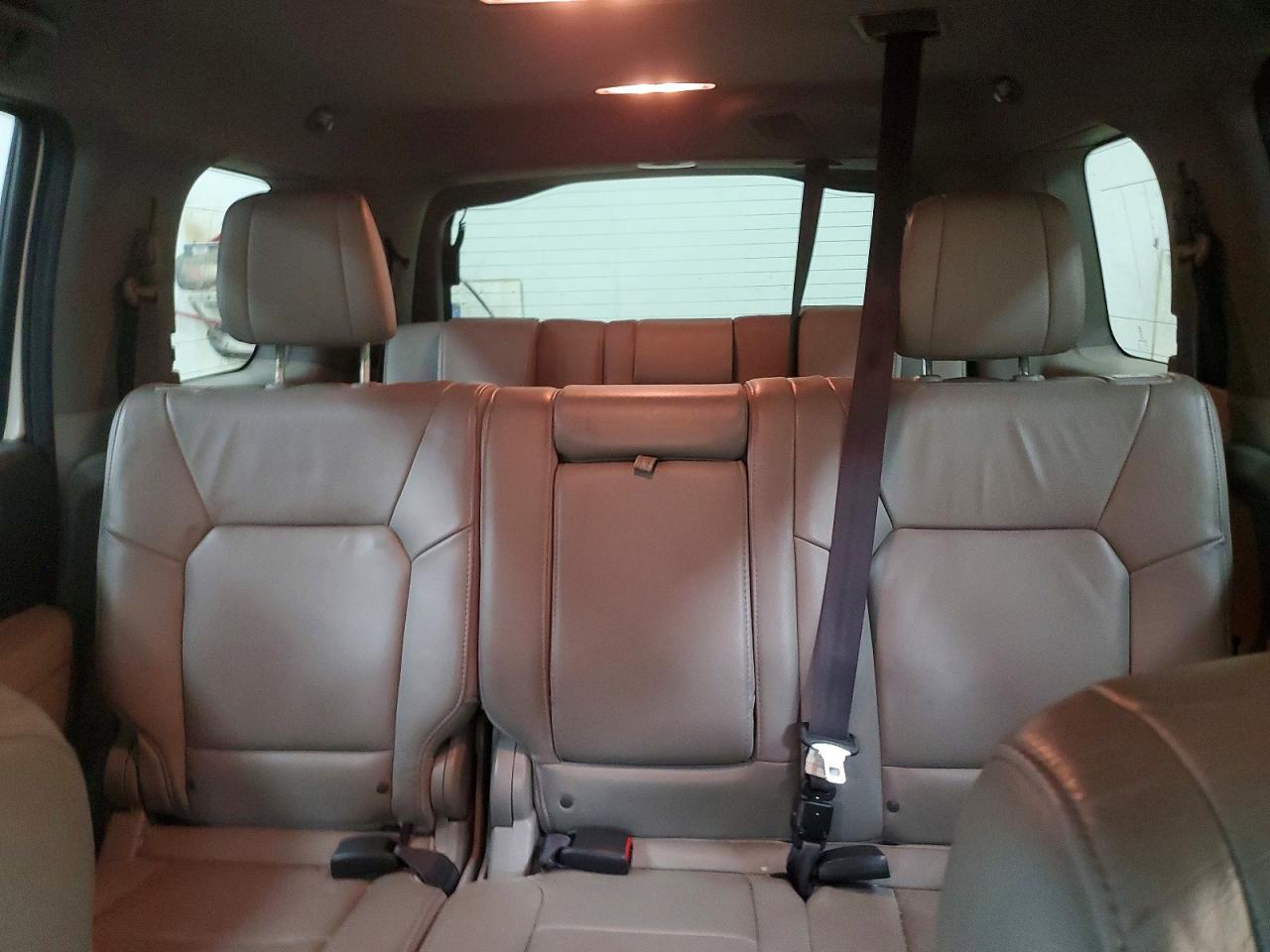 2015 Honda Pilot Exln Белый vin: 5FNYF4H77FB024316