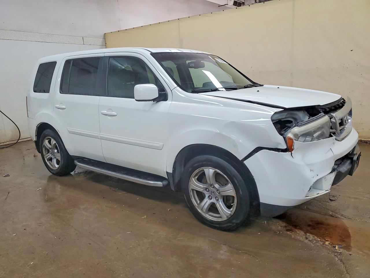 2015 Honda Pilot Exln Белый vin: 5FNYF4H77FB024316