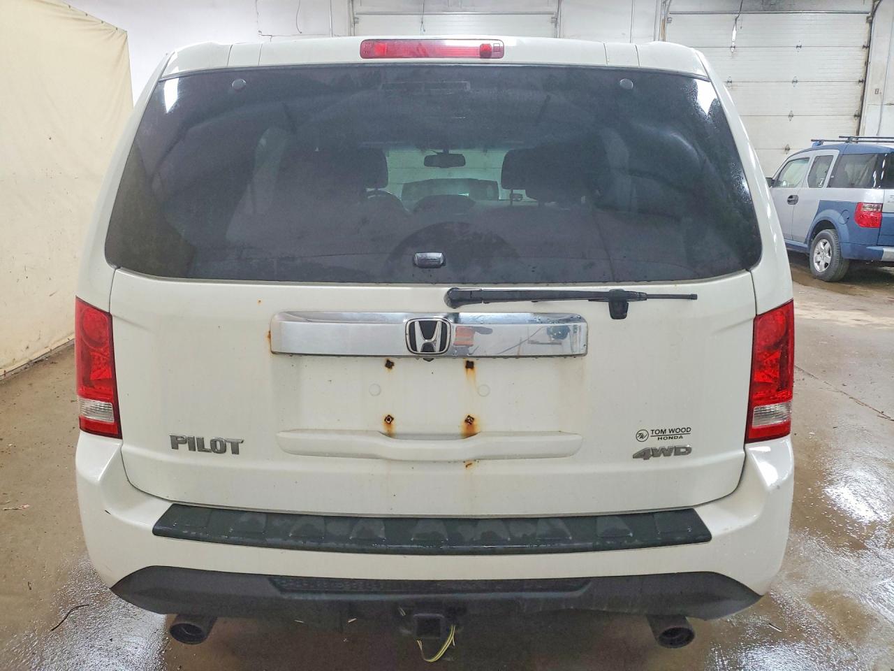 2015 Honda Pilot Exln Белый vin: 5FNYF4H77FB024316