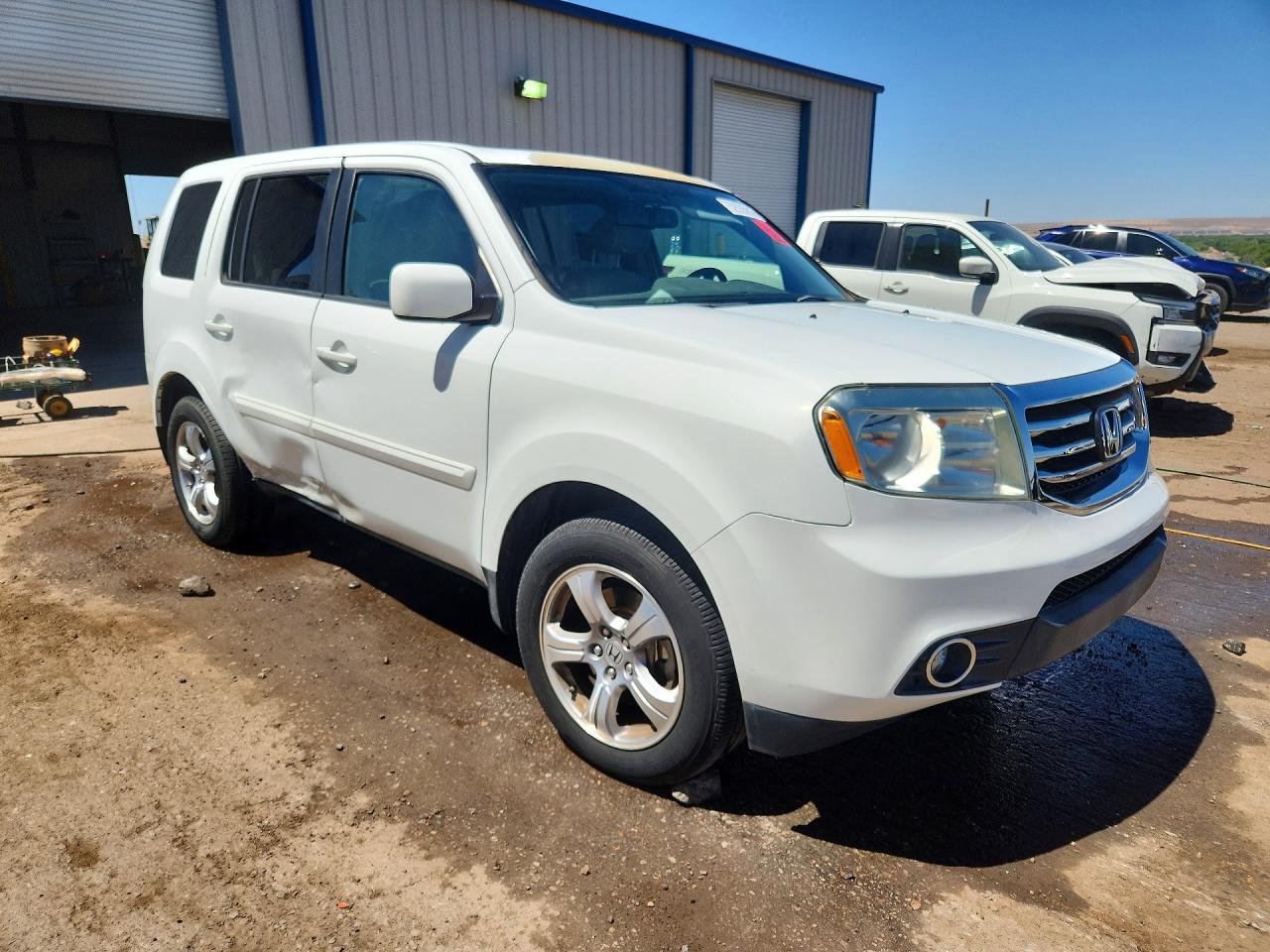 2013 Honda Pilot Exln White vin: 5FNYF4H78DB057693