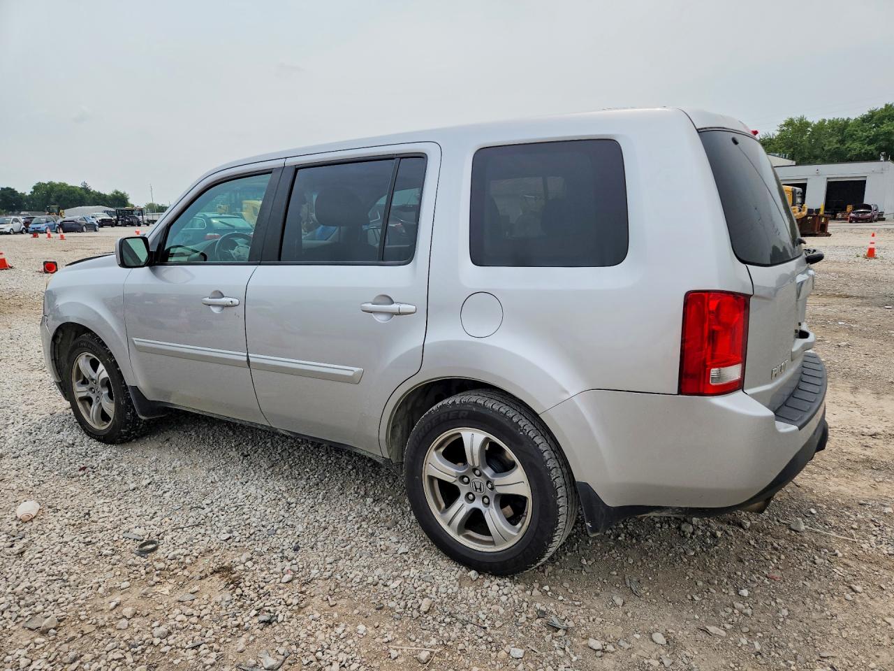 2013 Honda Pilot Exln Silver vin: 5FNYF4H78DB069164