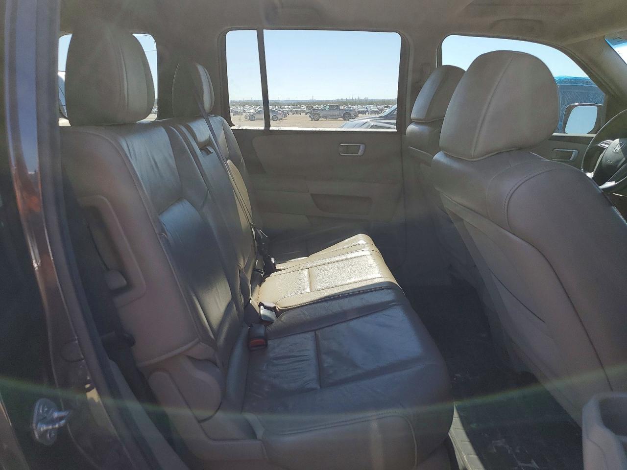 2012 Honda Pilot Exln Gray vin: 5FNYF4H79CB005682