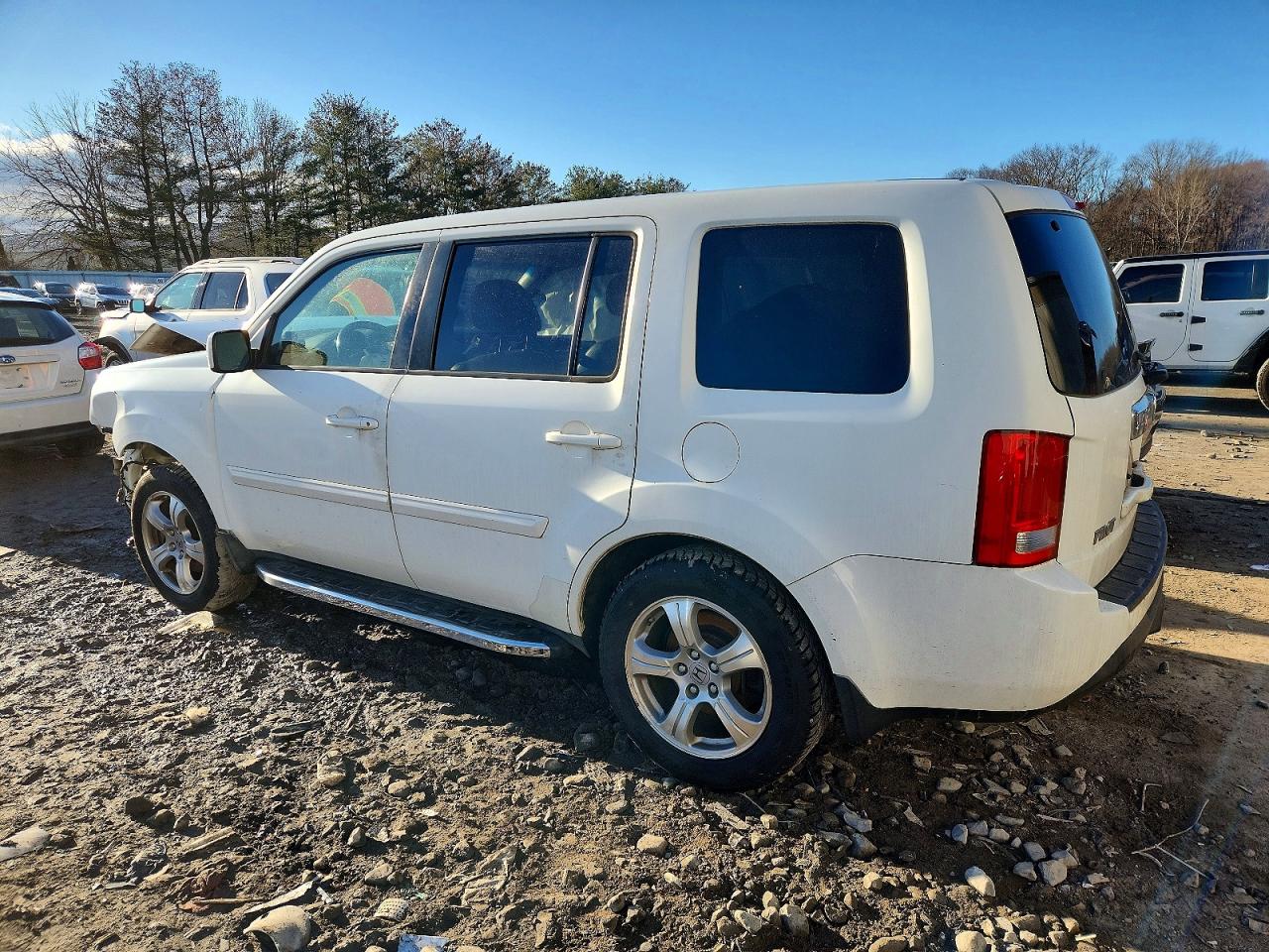 2012 Honda Pilot Exln White vin: 5FNYF4H79CB017783