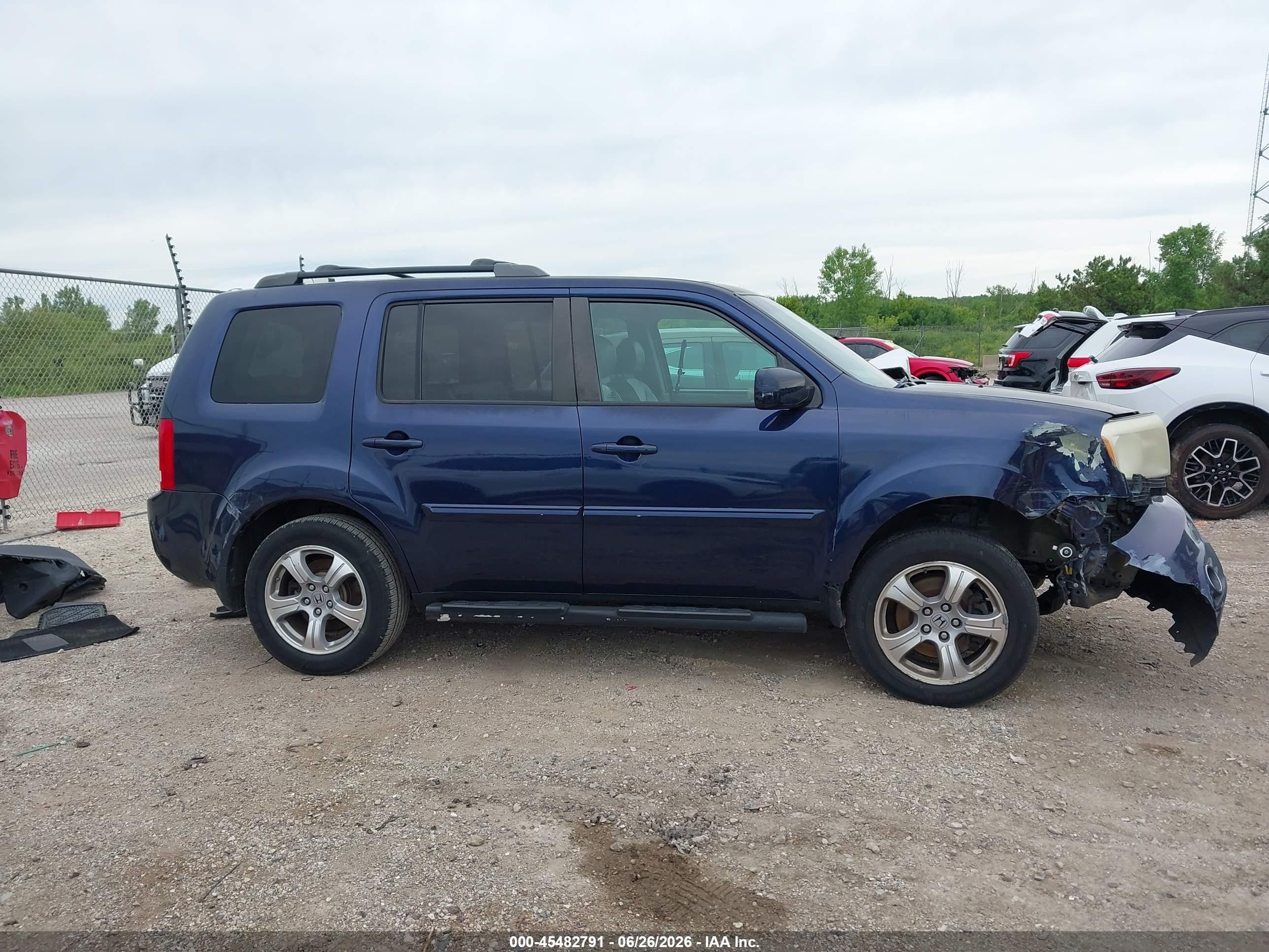 2013 Honda Pilot Ex-l Blue vin: 5FNYF4H79DB015579