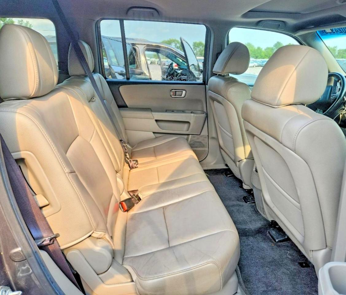 2012 Honda Pilot Exln Gray vin: 5FNYF4H7XCB032759