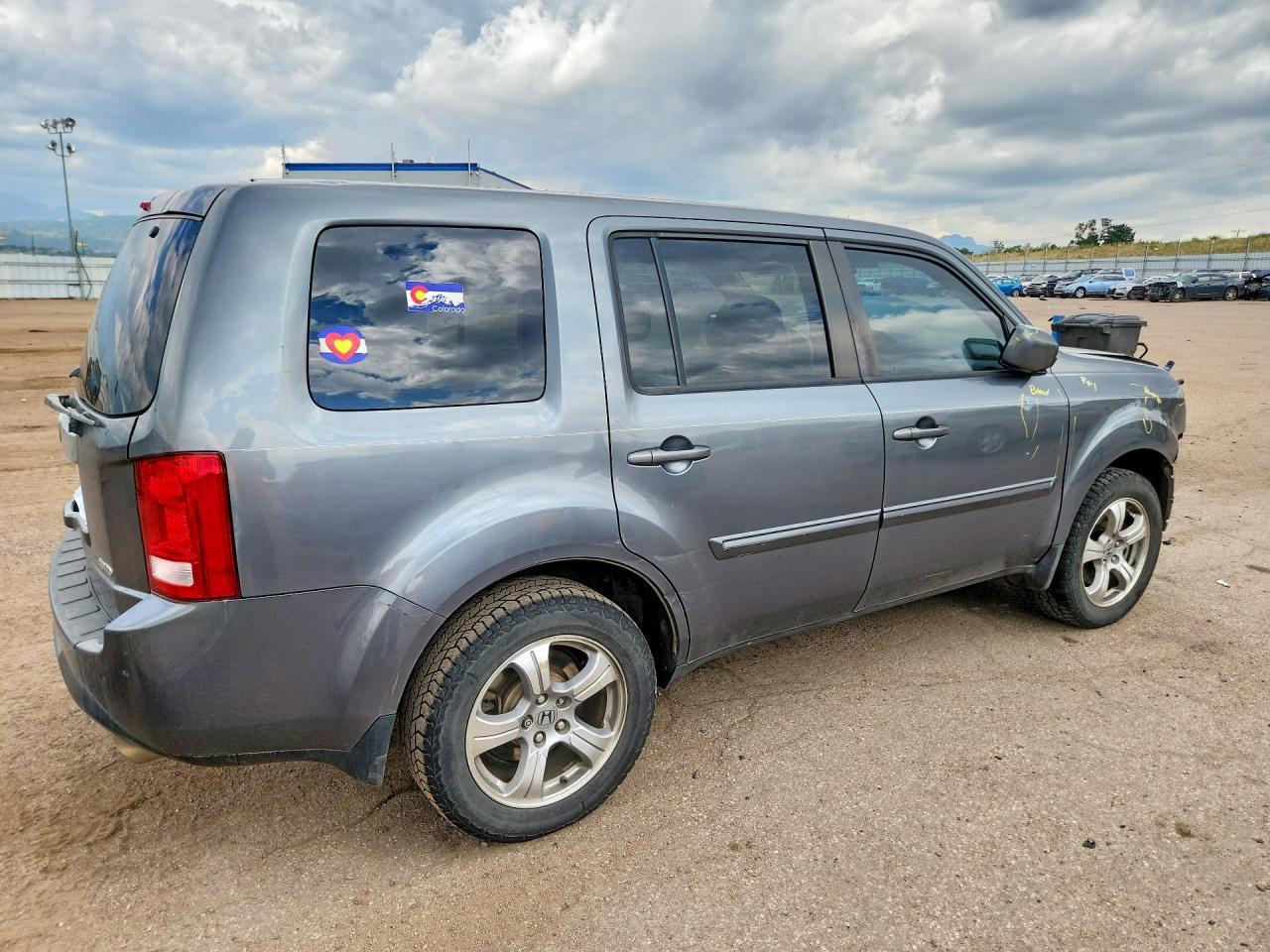 2013 Honda Pilot Exln Gray vin: 5FNYF4H7XDB024288