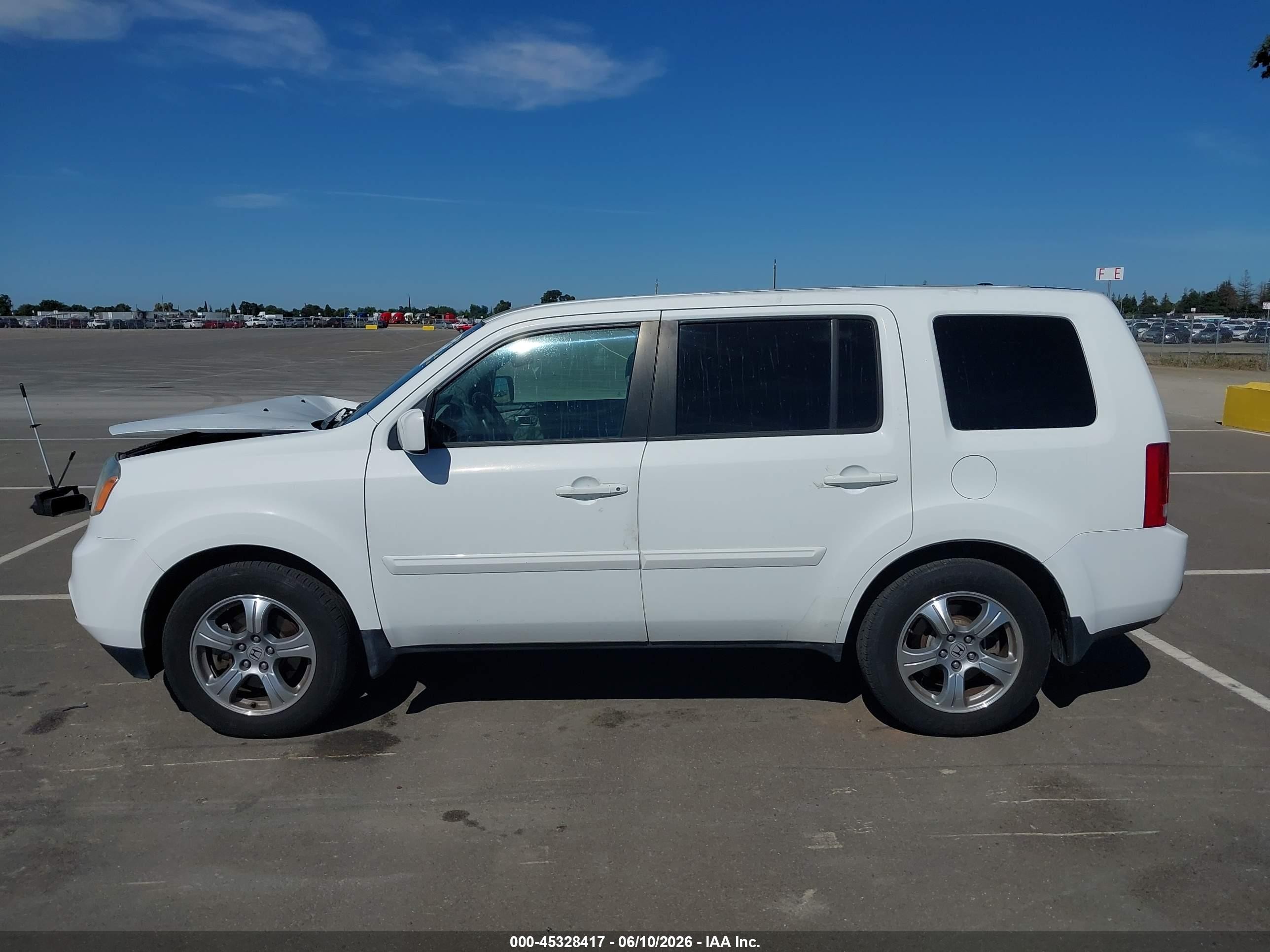 2013 Honda Pilot Ex-l White vin: 5FNYF4H7XDB065276