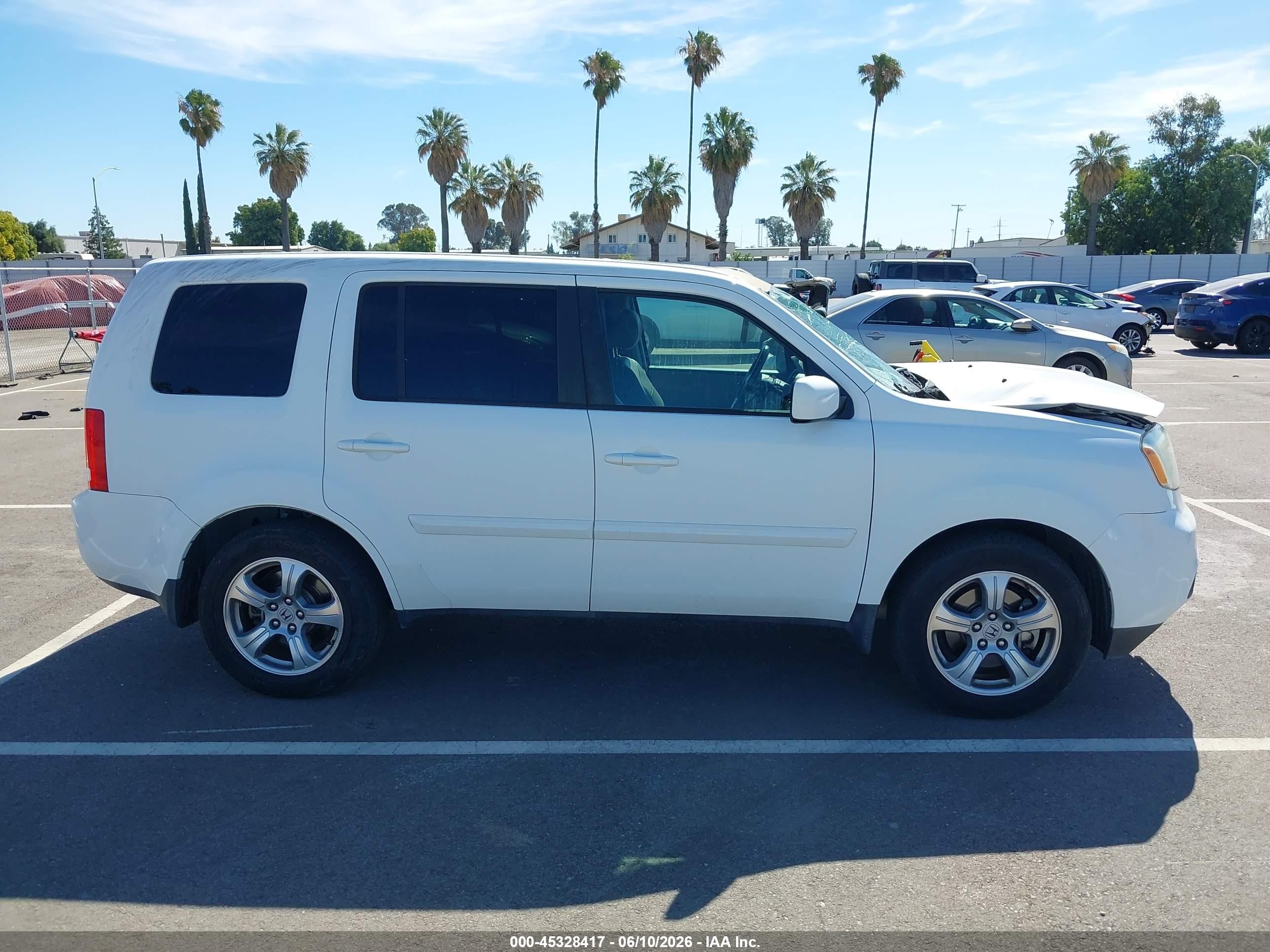 2013 Honda Pilot Ex-l White vin: 5FNYF4H7XDB065276