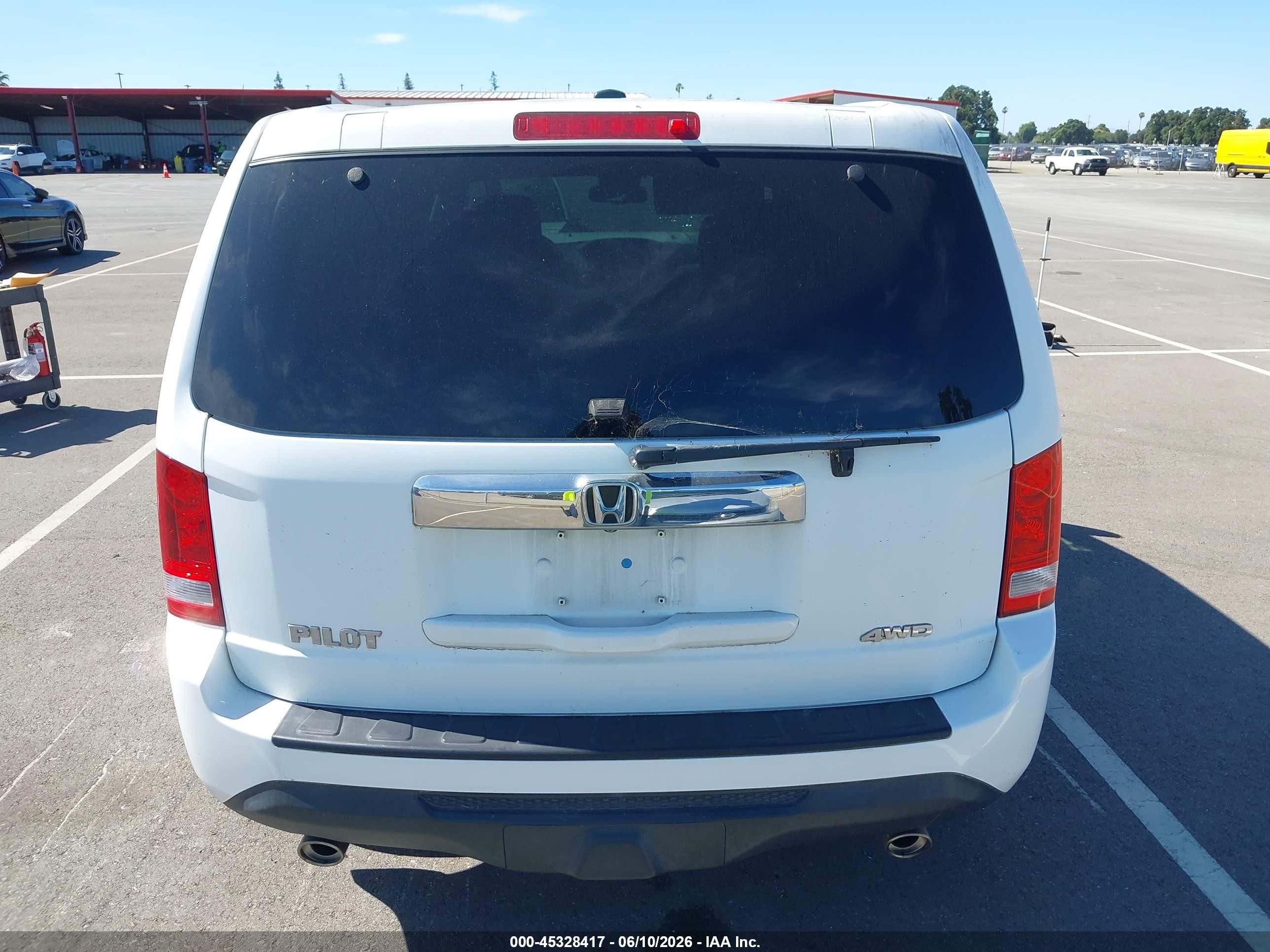 2013 Honda Pilot Ex-l White vin: 5FNYF4H7XDB065276
