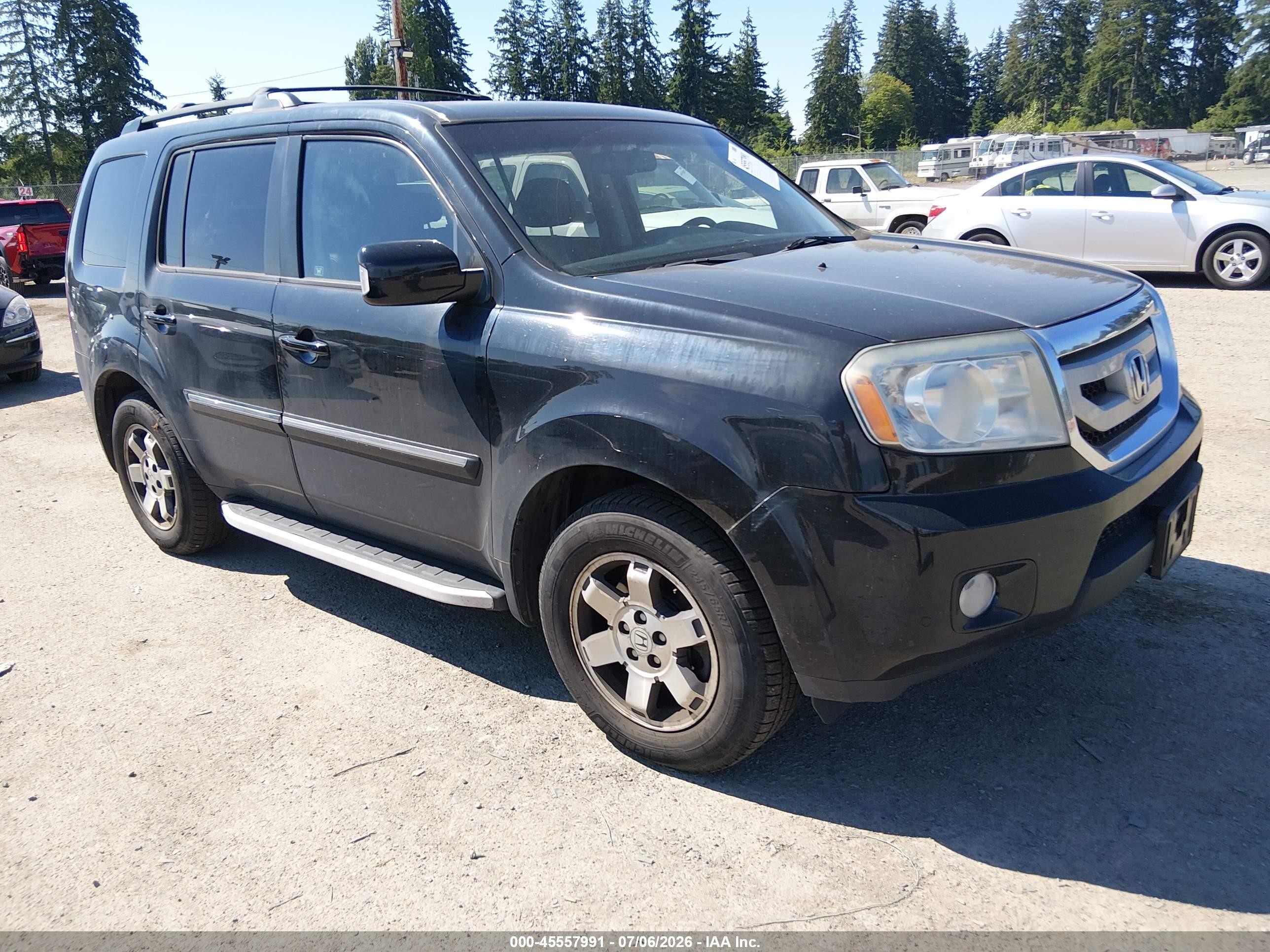2010 Honda Pilot Touring Black vin: 5FNYF4H82AB038481