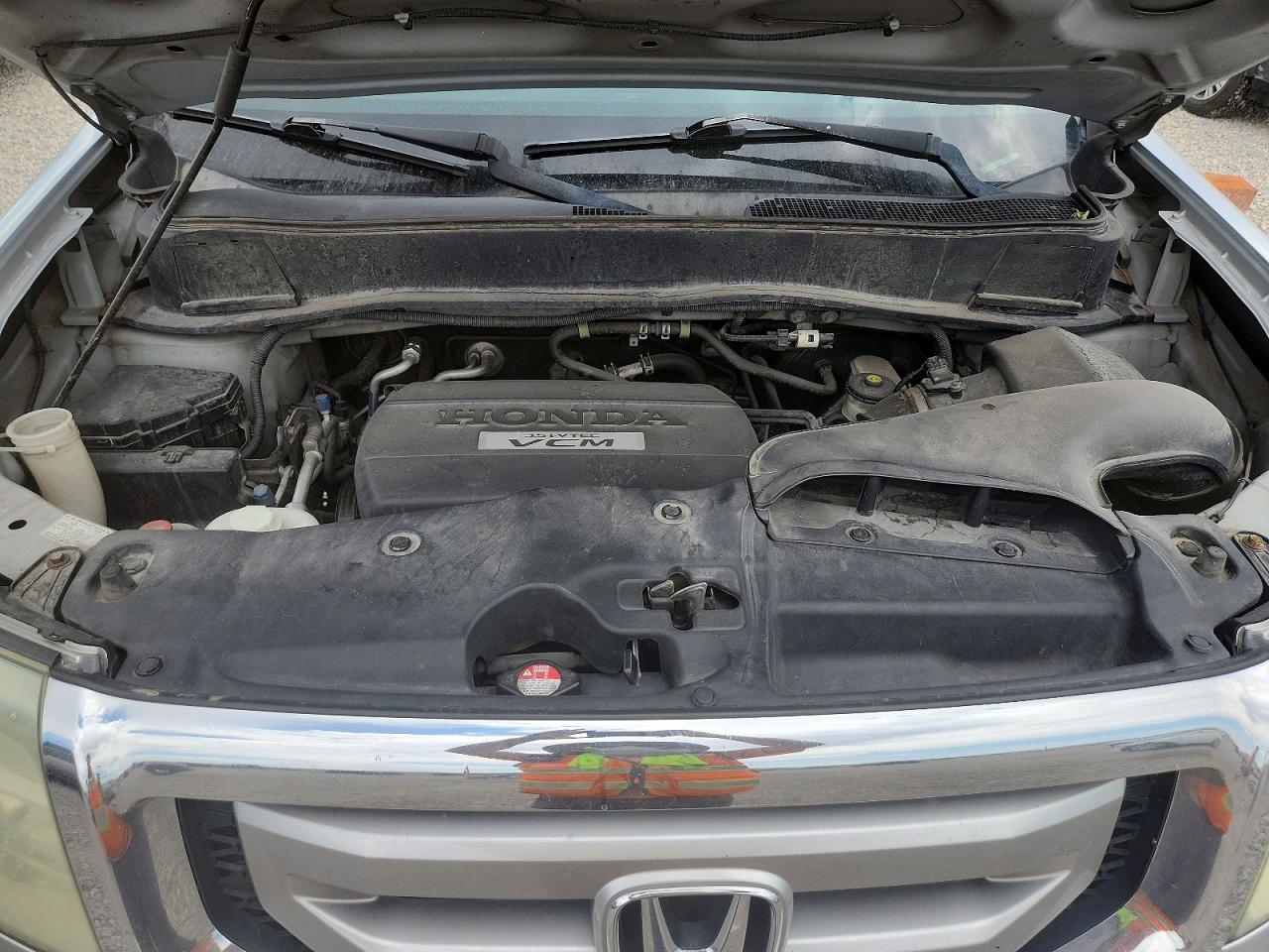 2010 Honda Pilot Touring Silver vin: 5FNYF4H86AB023160