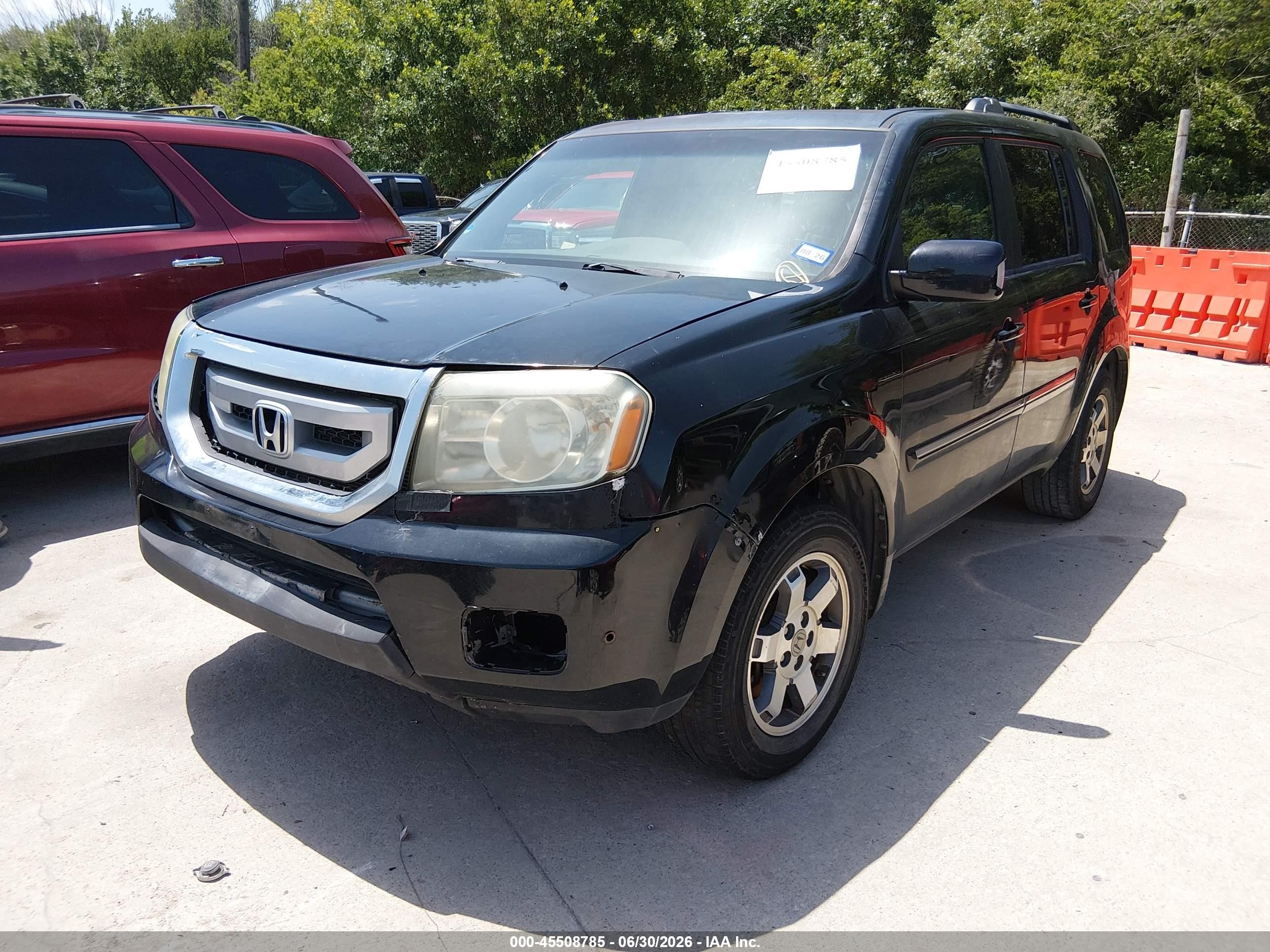 2010 Honda Pilot Touring Black vin: 5FNYF4H86AB025491