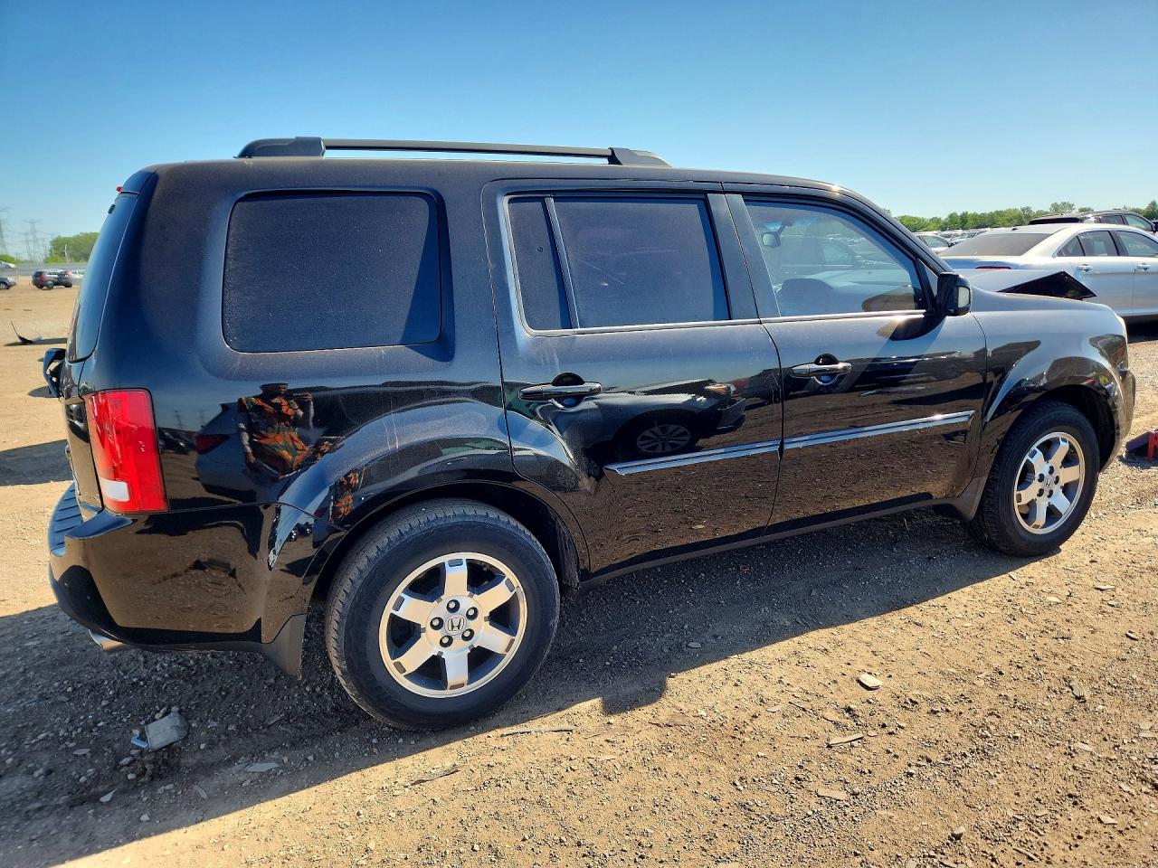 2011 Honda Pilot Touring Black vin: 5FNYF4H90BB003237