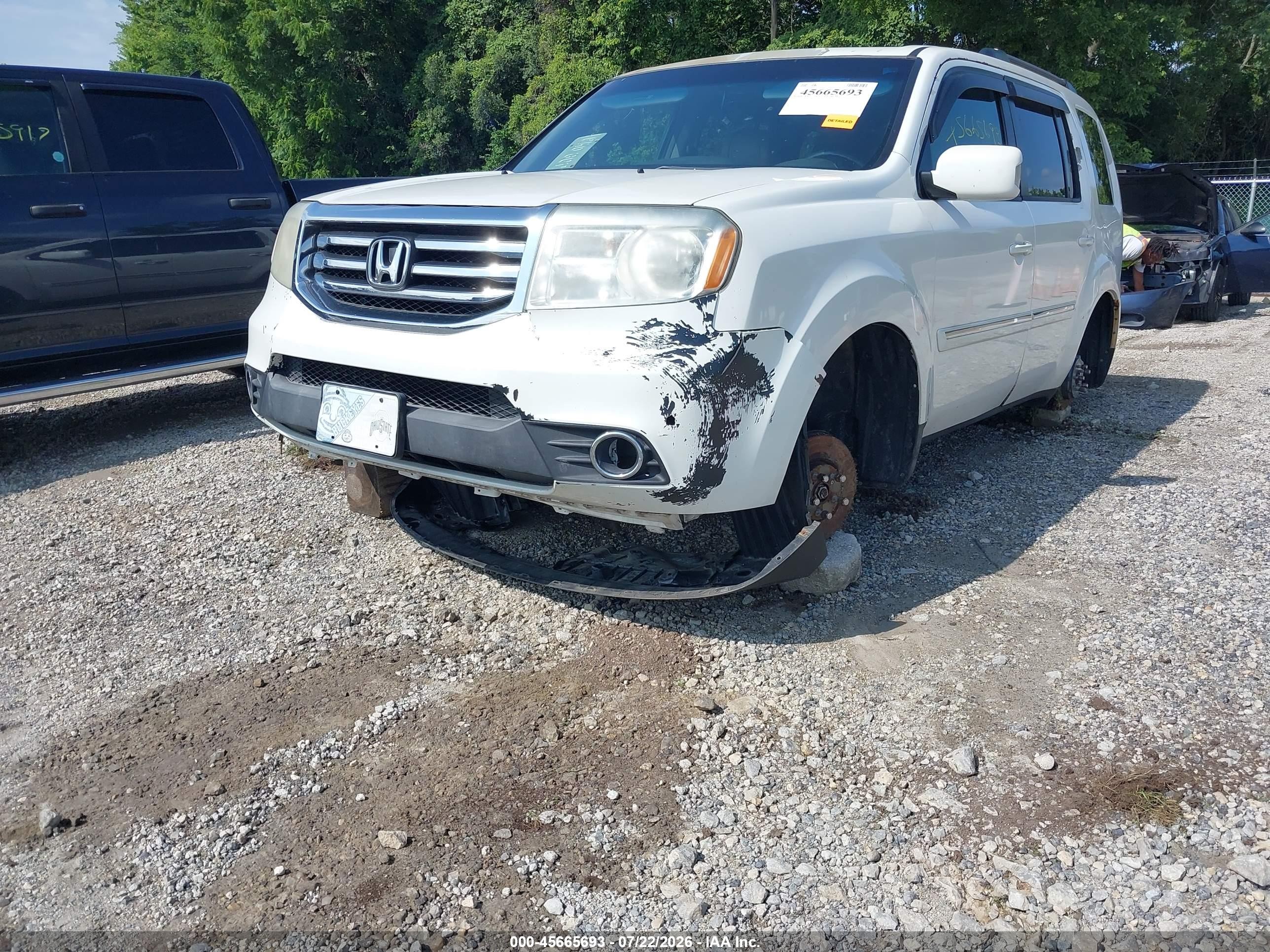 2012 Honda Pilot Touring Белый vin: 5FNYF4H90CB018175