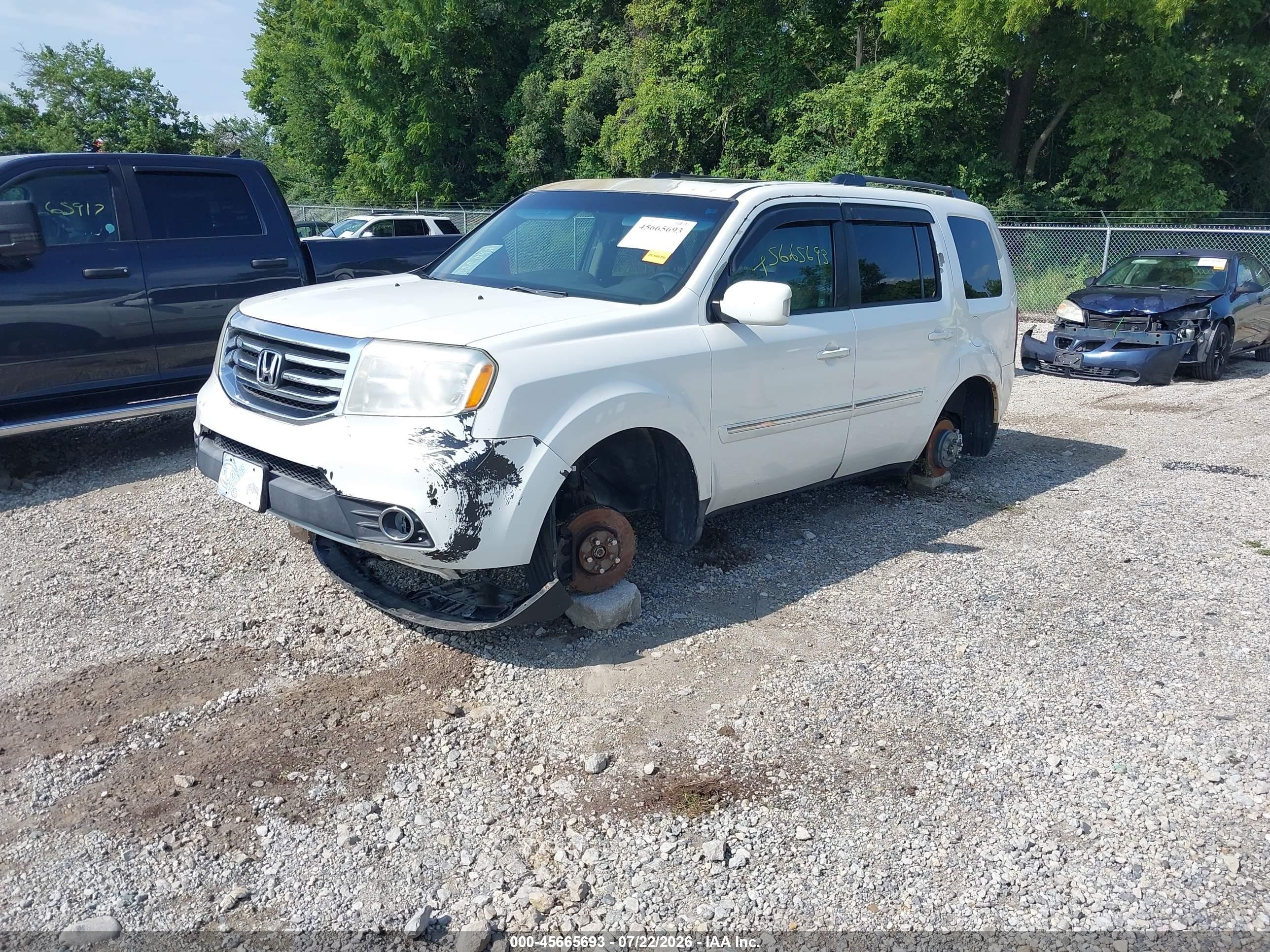 2012 Honda Pilot Touring Белый vin: 5FNYF4H90CB018175