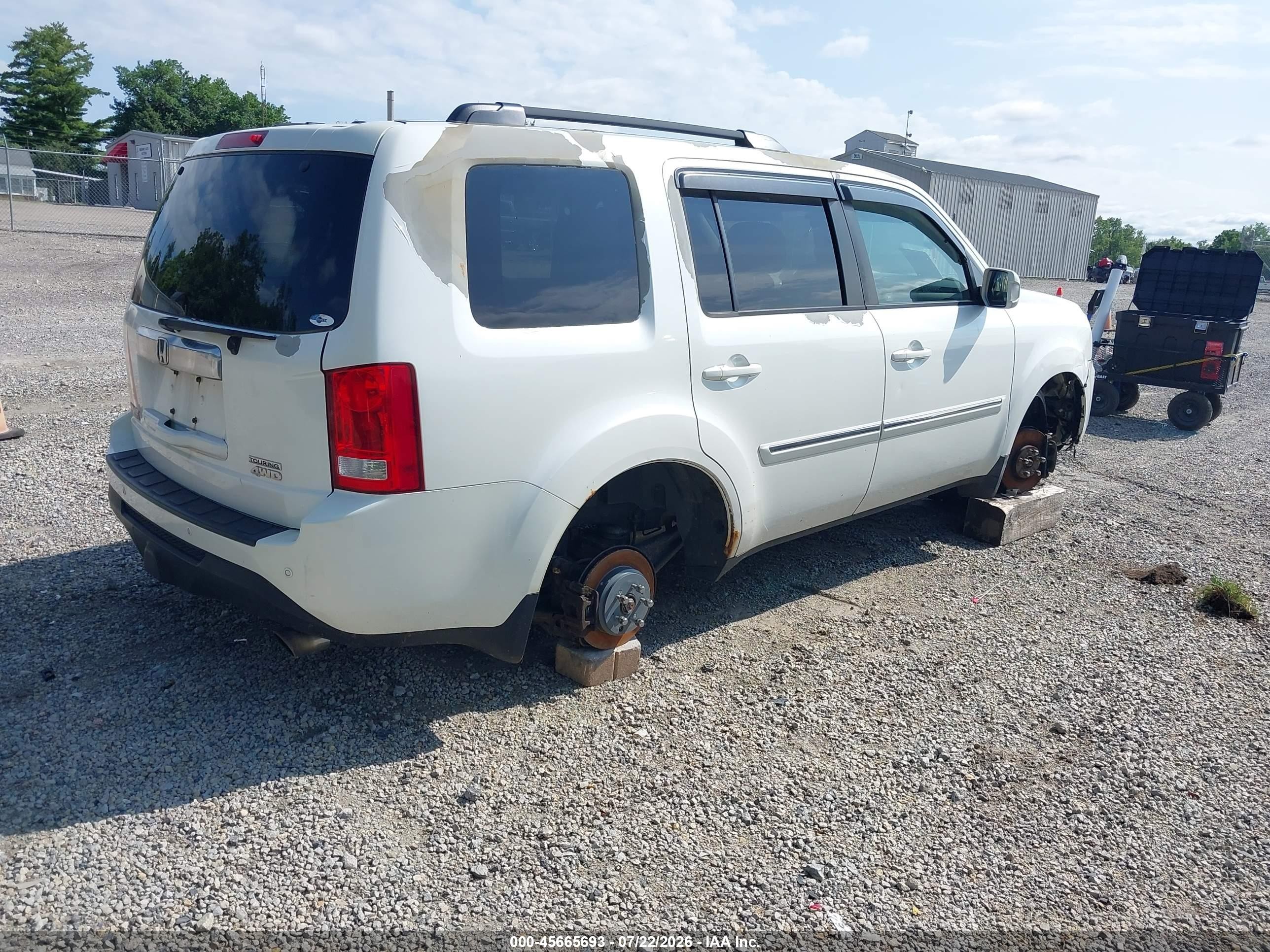 2012 Honda Pilot Touring Белый vin: 5FNYF4H90CB018175