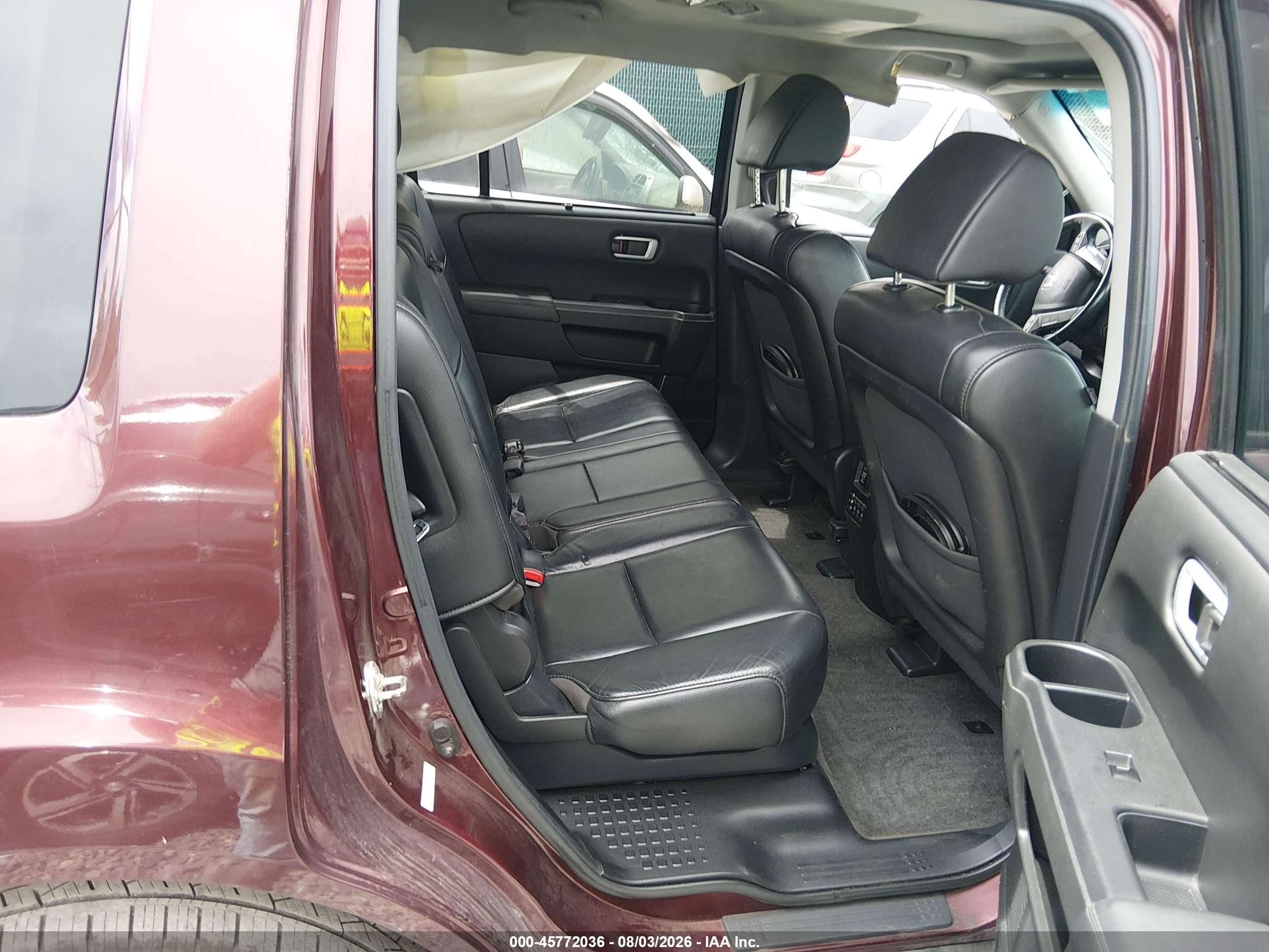 2012 Honda Pilot Touring Burgundy vin: 5FNYF4H90CB065514
