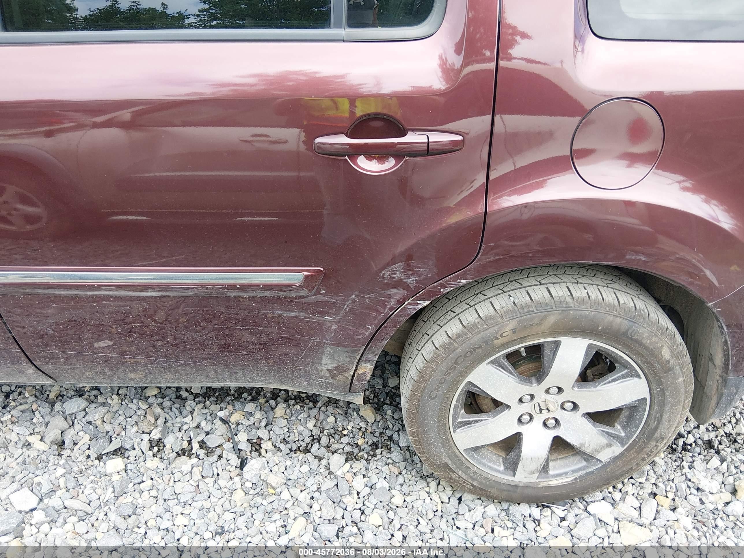 2012 Honda Pilot Touring Burgundy vin: 5FNYF4H90CB065514