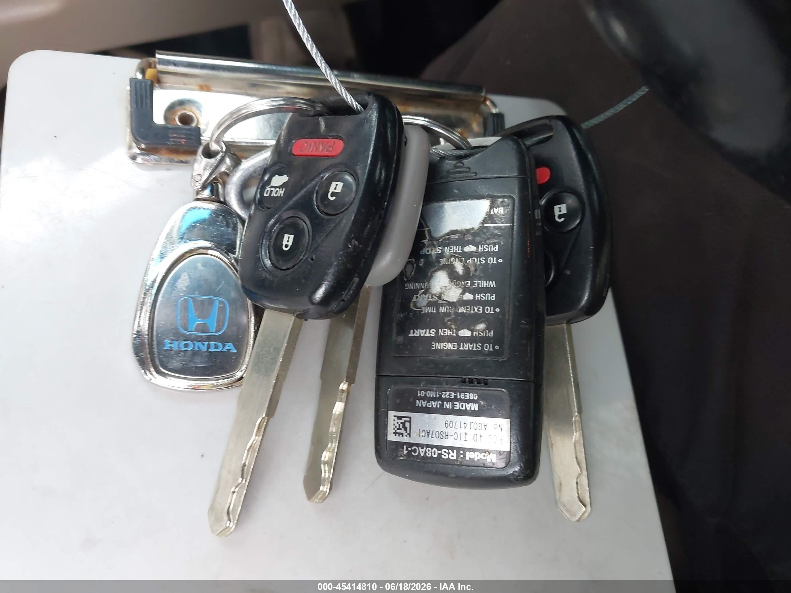 2012 Honda Pilot Touring Gray vin: 5FNYF4H90CB071779