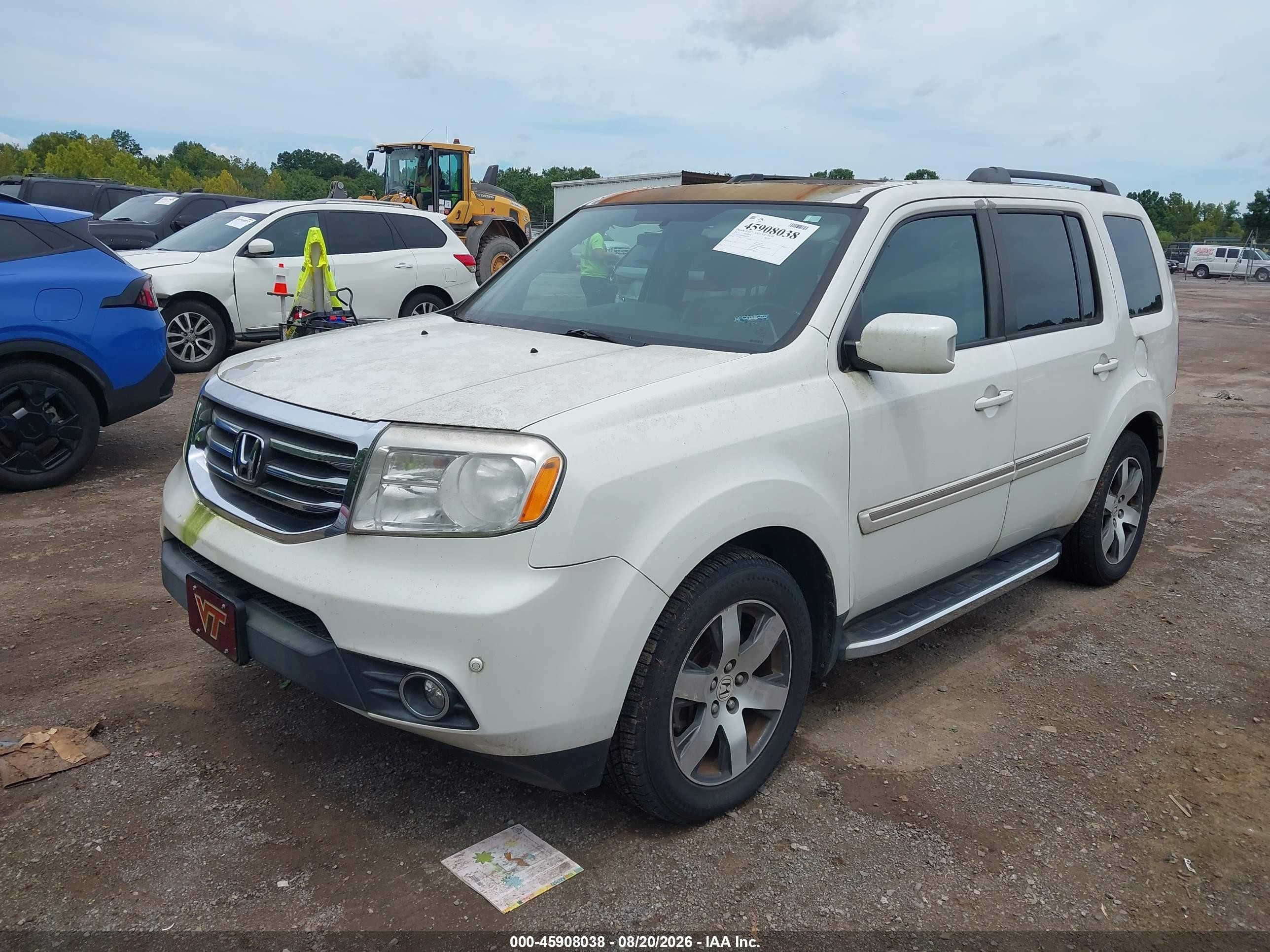 2013 Honda Pilot Touring White vin: 5FNYF4H90DB026293