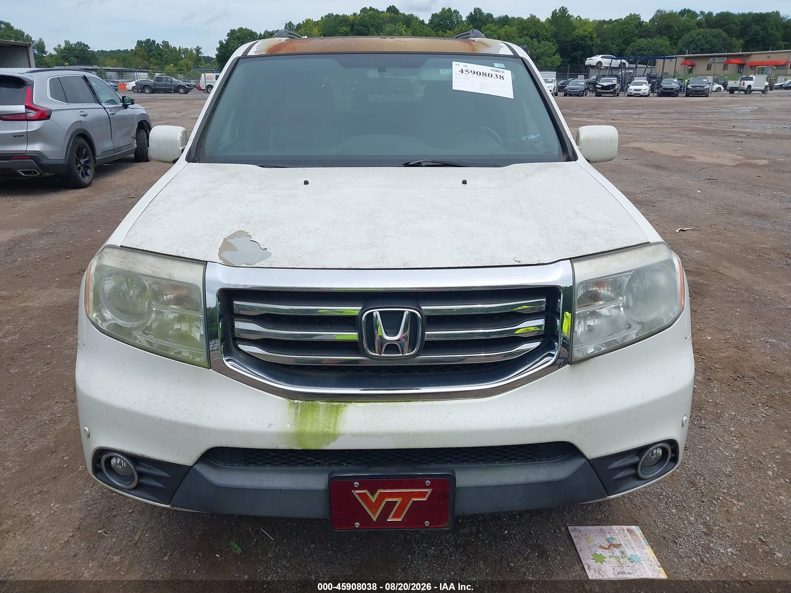 2013 Honda Pilot Touring White vin: 5FNYF4H90DB026293