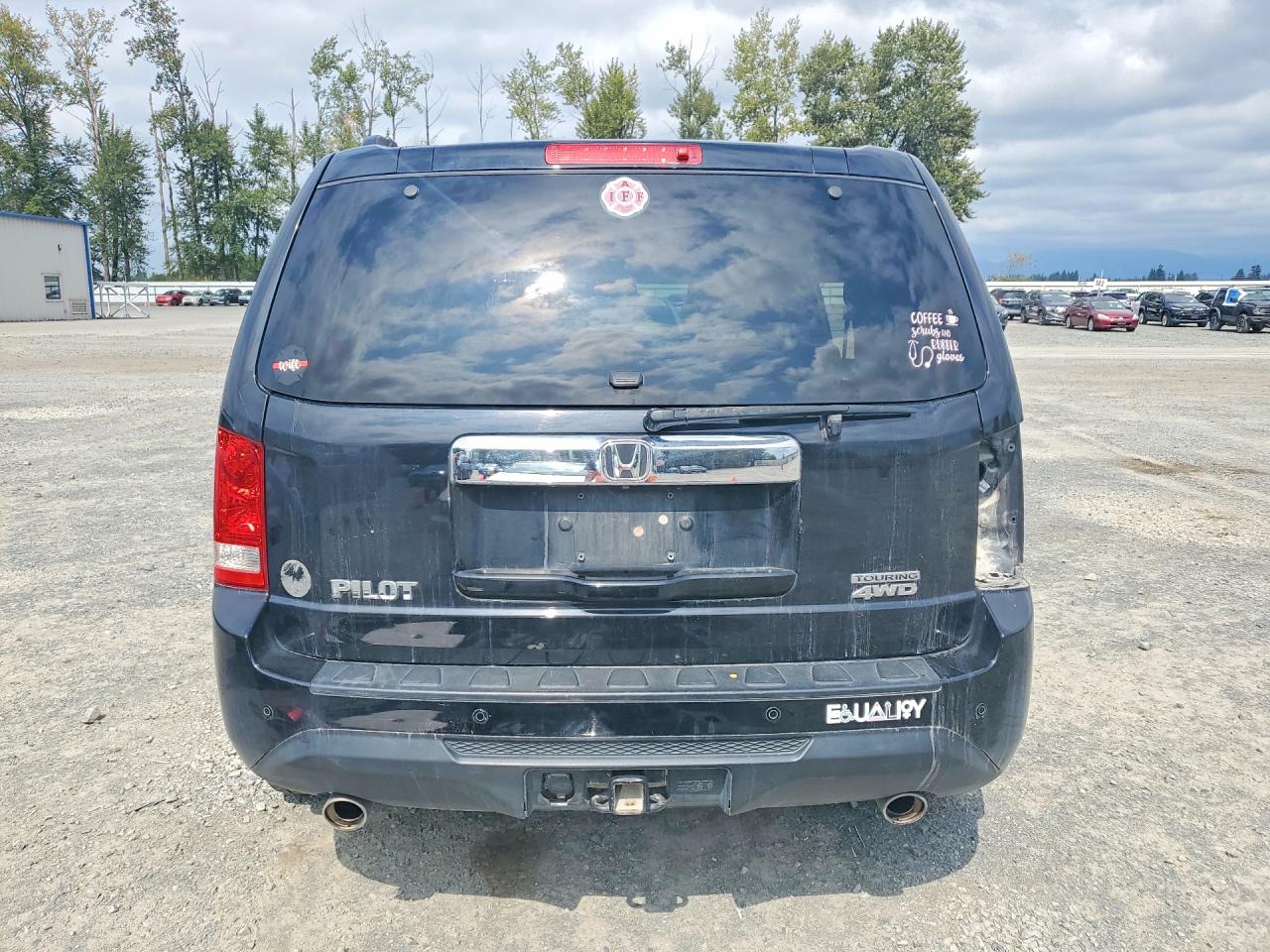 2014 Honda Pilot Touring Black vin: 5FNYF4H90EB019801