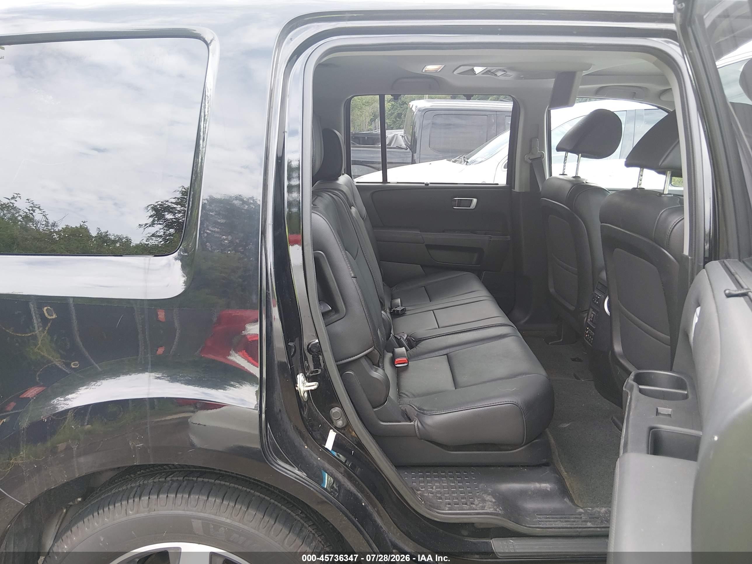 2014 Honda Pilot Touring Черный vin: 5FNYF4H90EB052362