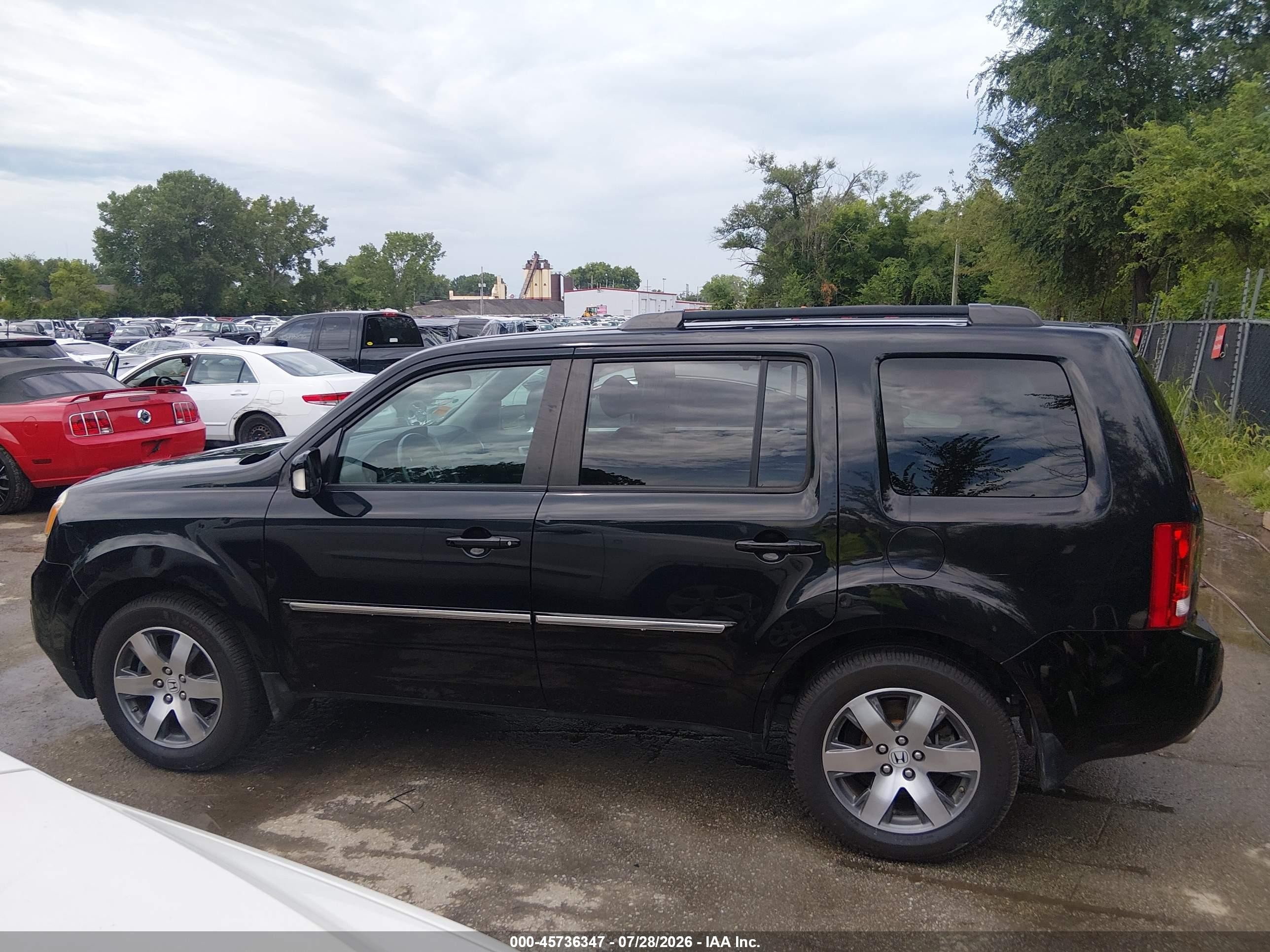 2014 Honda Pilot Touring Черный vin: 5FNYF4H90EB052362