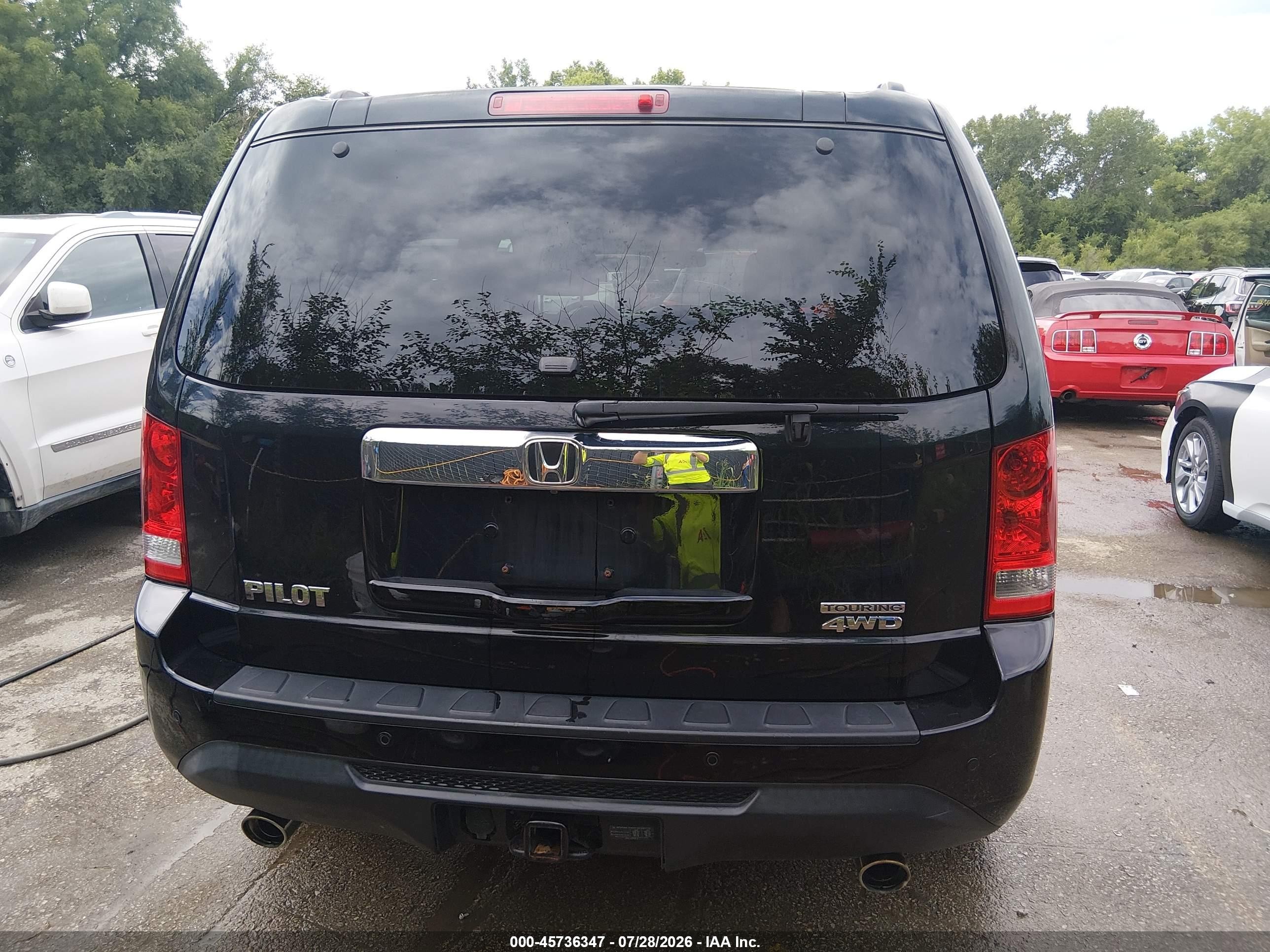 2014 Honda Pilot Touring Черный vin: 5FNYF4H90EB052362