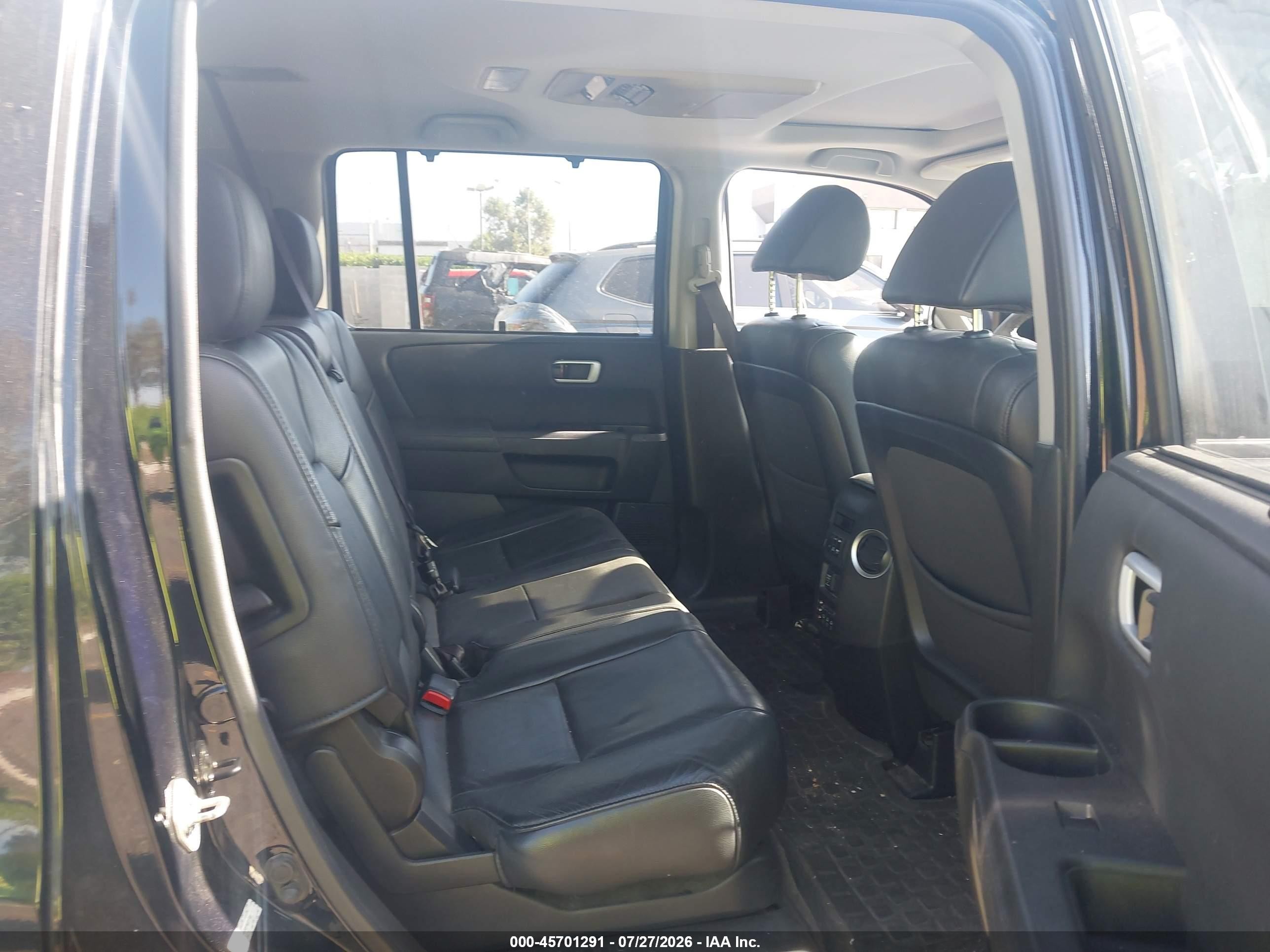 2015 Honda Pilot Touring Черный vin: 5FNYF4H90FB022103