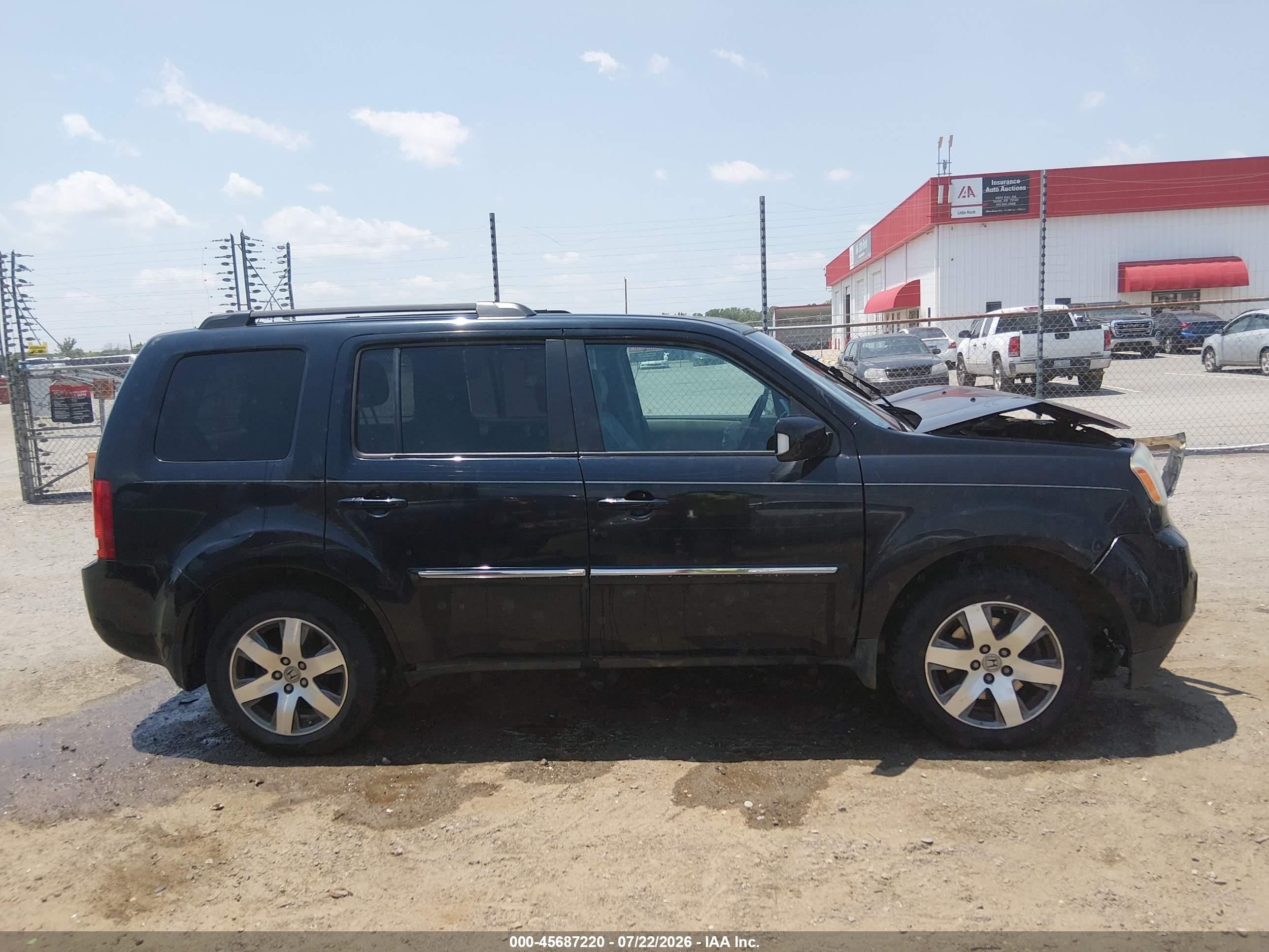 2015 Honda Pilot Touring Black vin: 5FNYF4H90FB039645