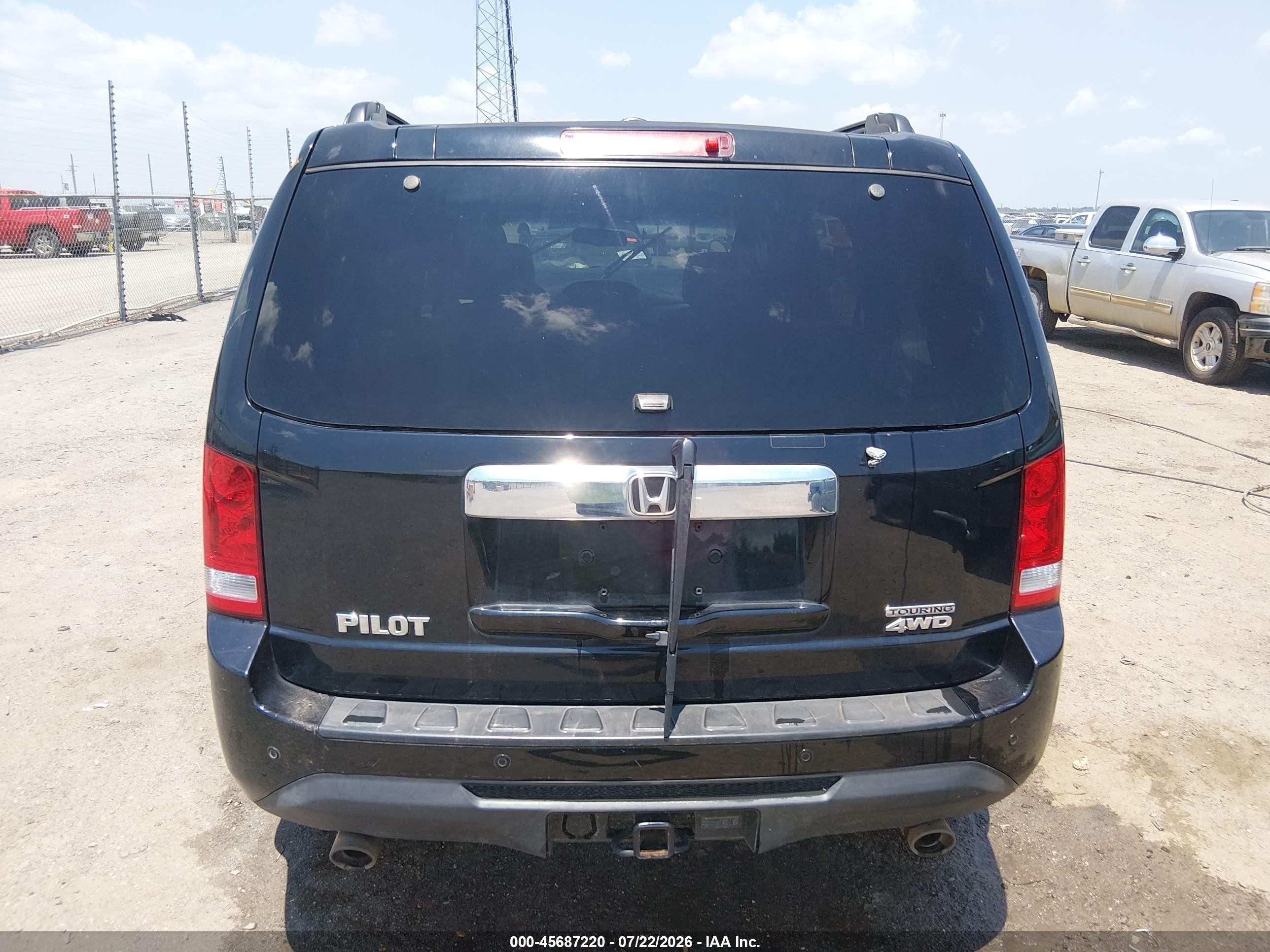 2015 Honda Pilot Touring Black vin: 5FNYF4H90FB039645
