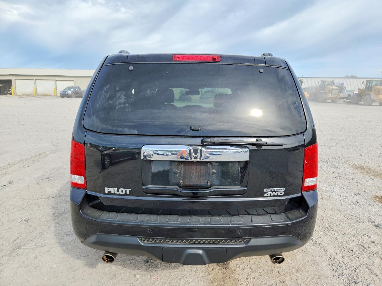 2015 Honda Pilot Touring Black vin: 5FNYF4H90FB058924
