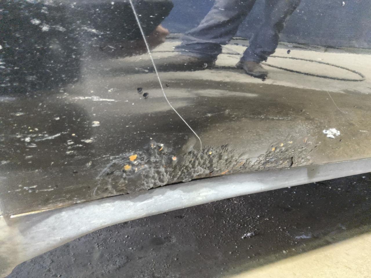2010 Honda Pilot Touring Black vin: 5FNYF4H91AB502272 Damage: Right Rear Door, Rust, > 12 Inches