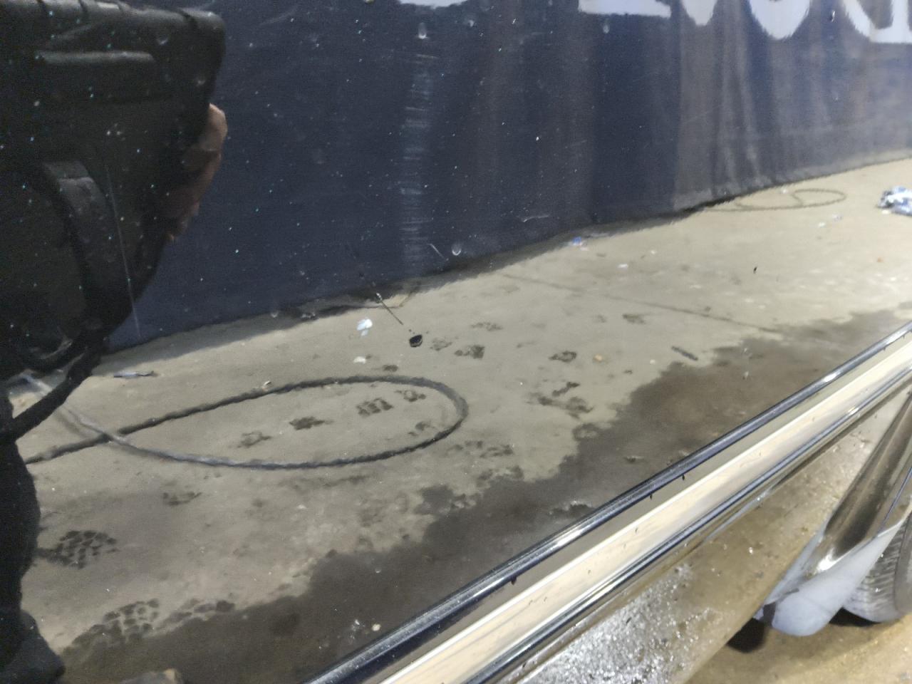 2010 Honda Pilot Touring Black vin: 5FNYF4H91AB502272 Damage: Right Front Door, Chipped, 7