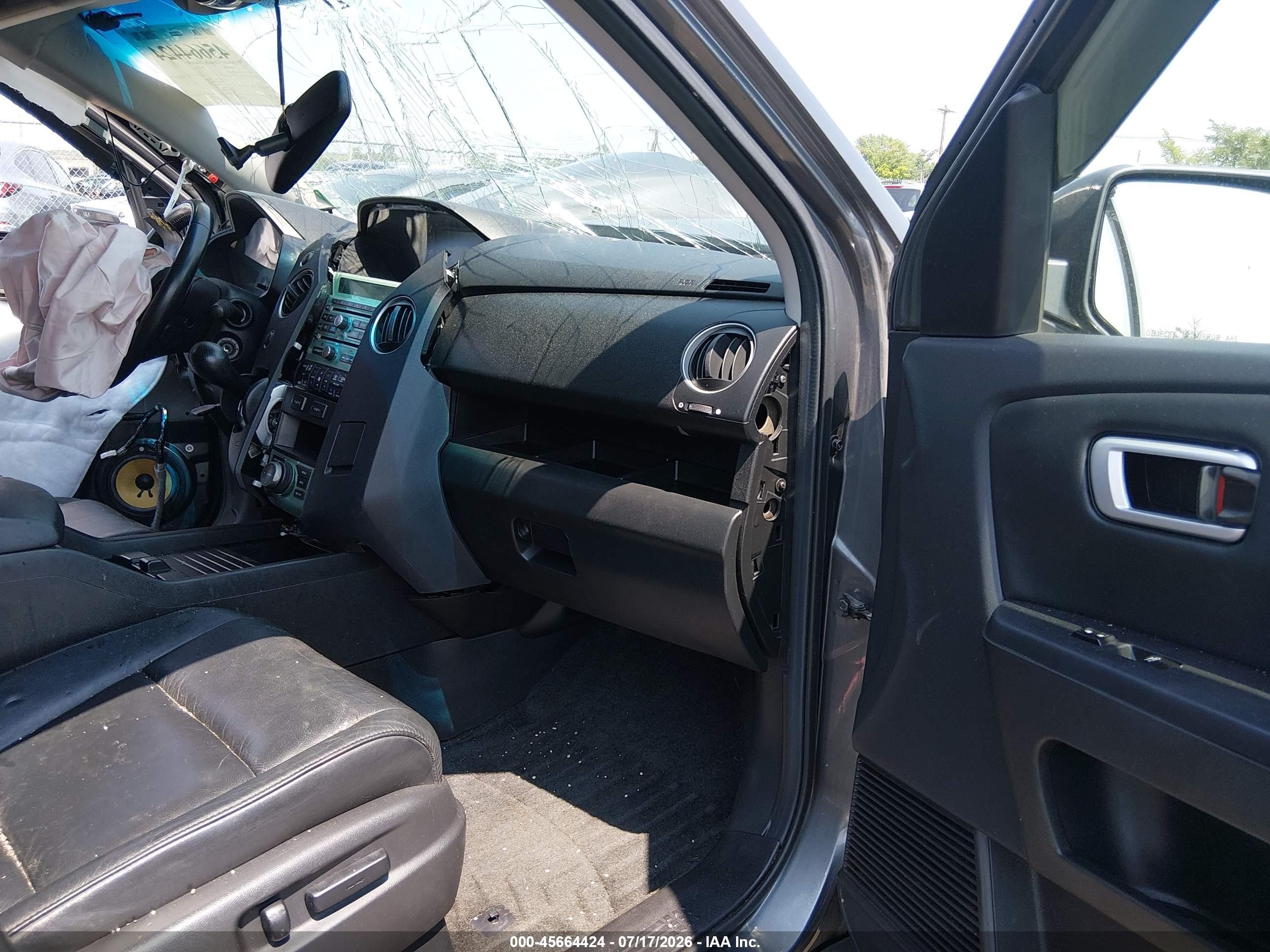 2011 Honda Pilot Touring Серый vin: 5FNYF4H91BB012609