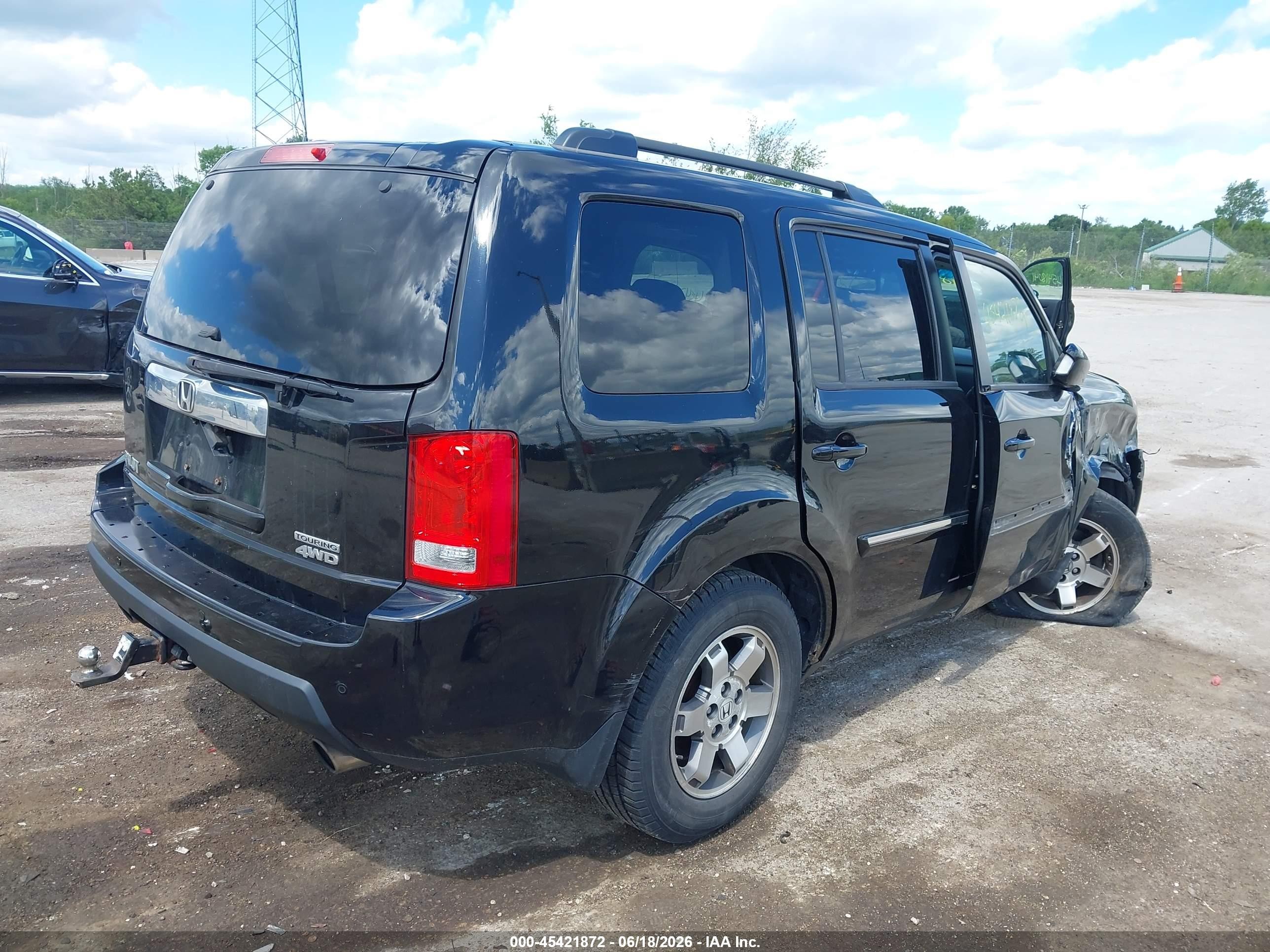 2011 Honda Pilot Touring Черный vin: 5FNYF4H91BB056965