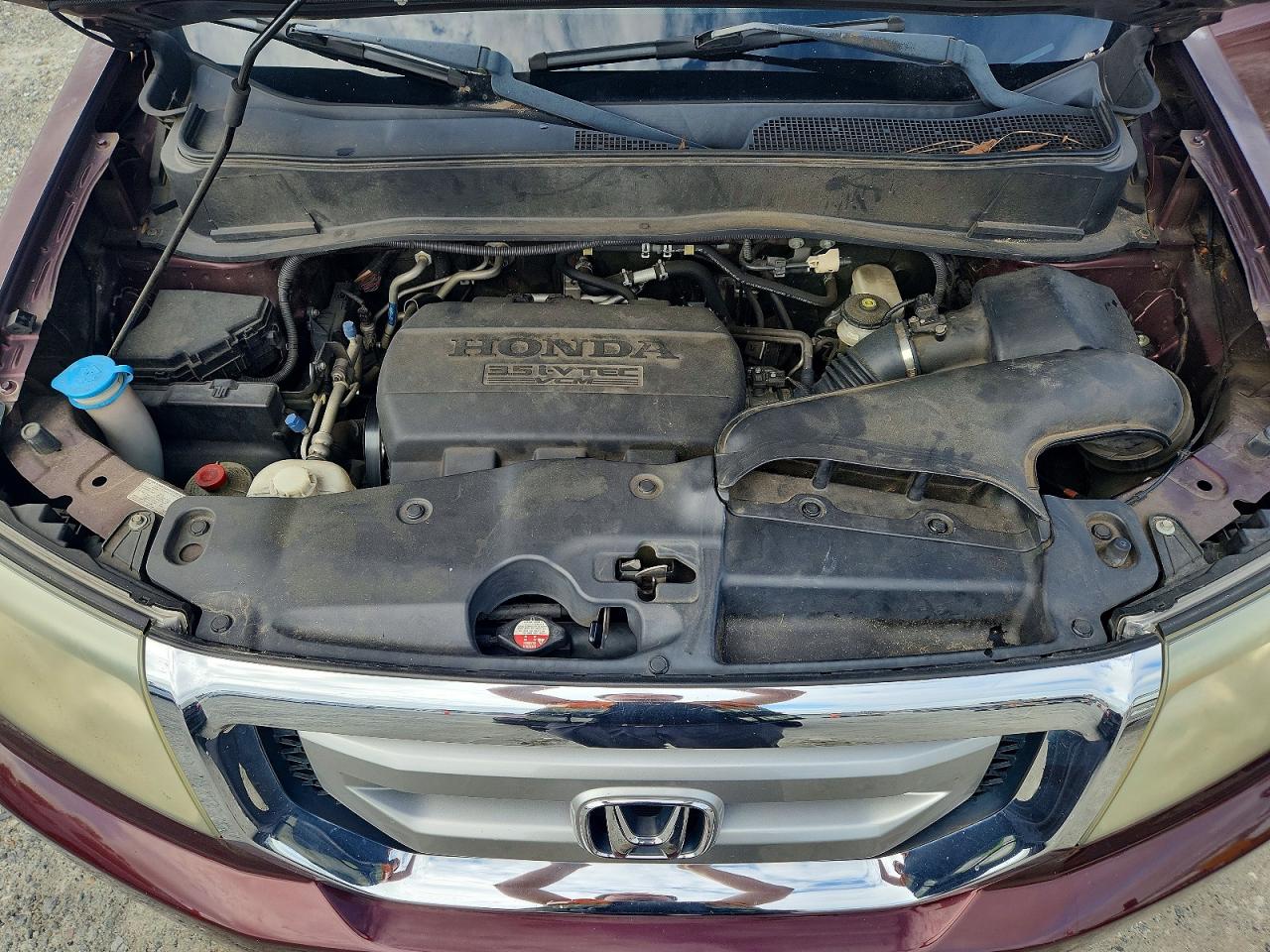 2011 Honda Pilot Touring Burgundy vin: 5FNYF4H91BB095751