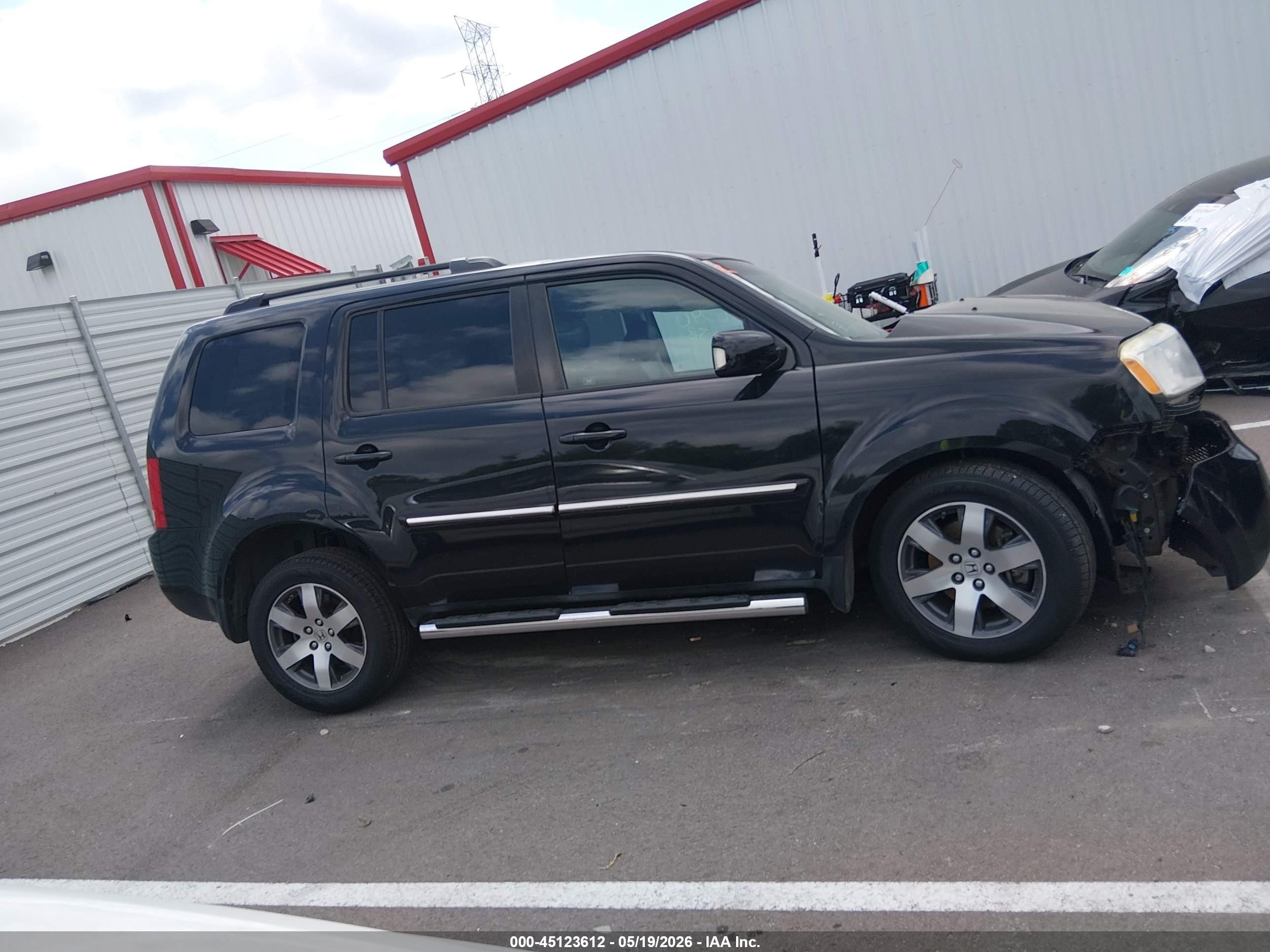 2012 Honda Pilot Touring Black vin: 5FNYF4H91CB030061