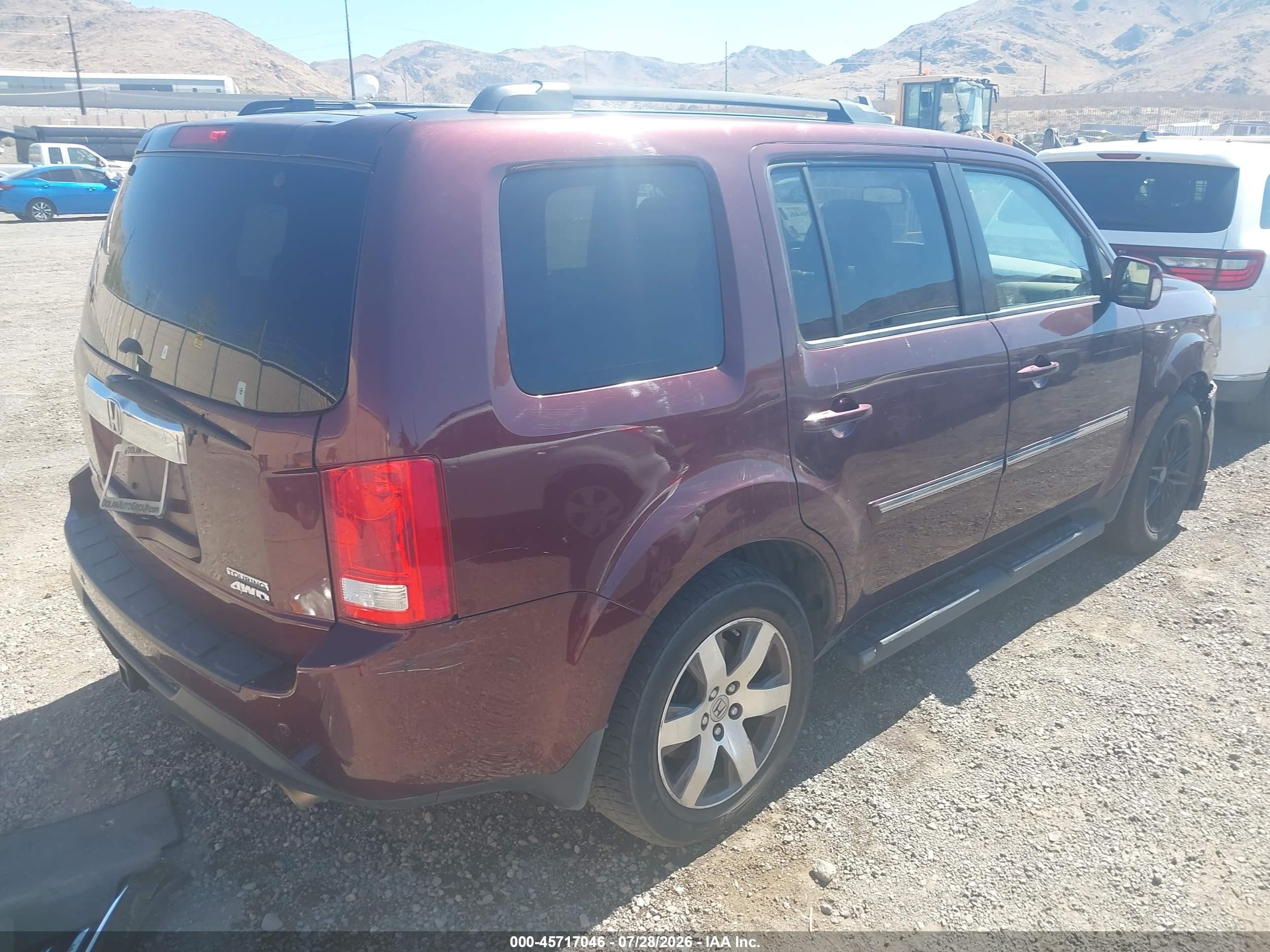 2012 Honda Pilot Touring Red vin: 5FNYF4H91CB031629
